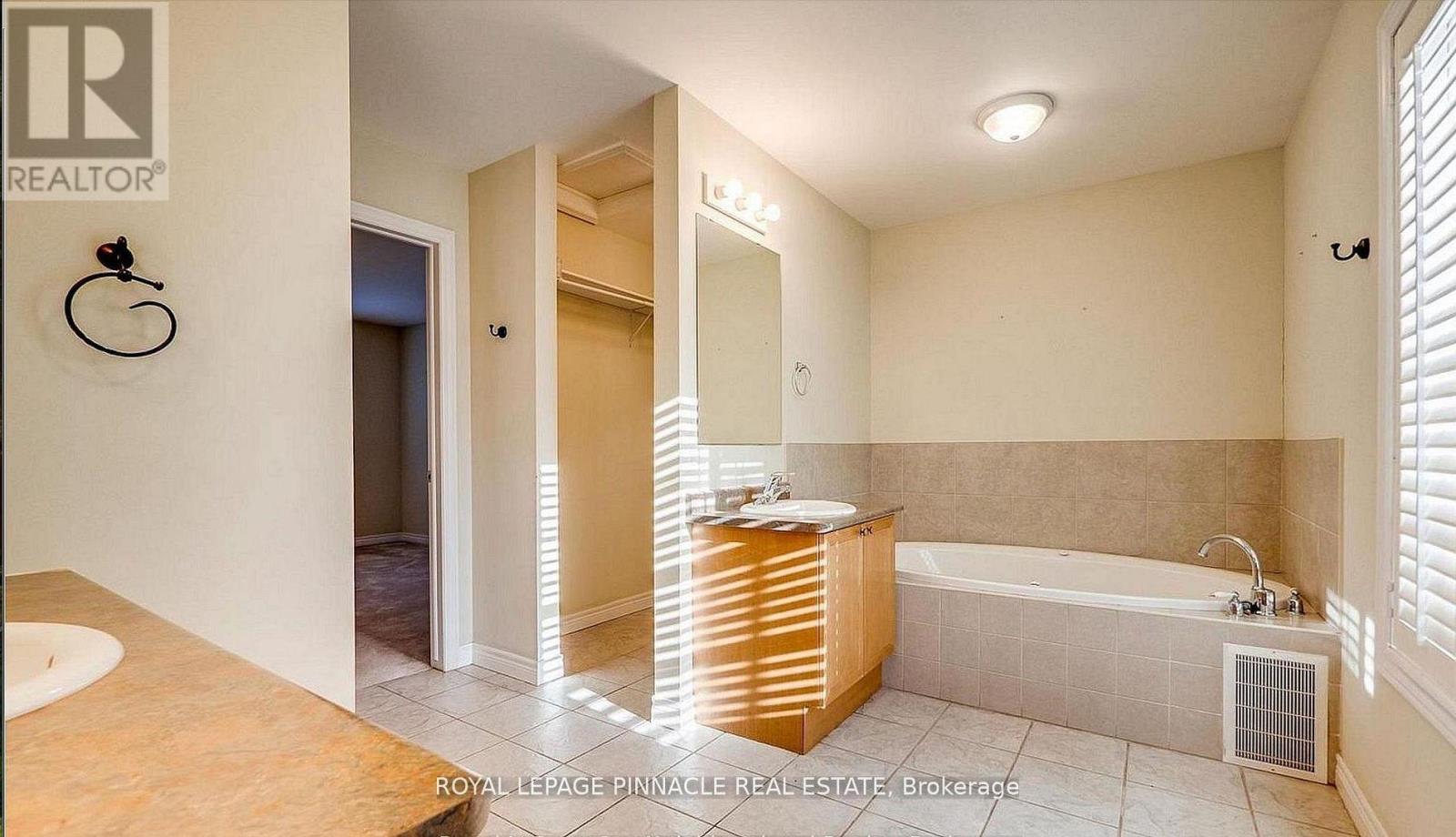 51 Main Street N, Milton, Ontario  L0P 1B0 - Photo 19 - W13211432