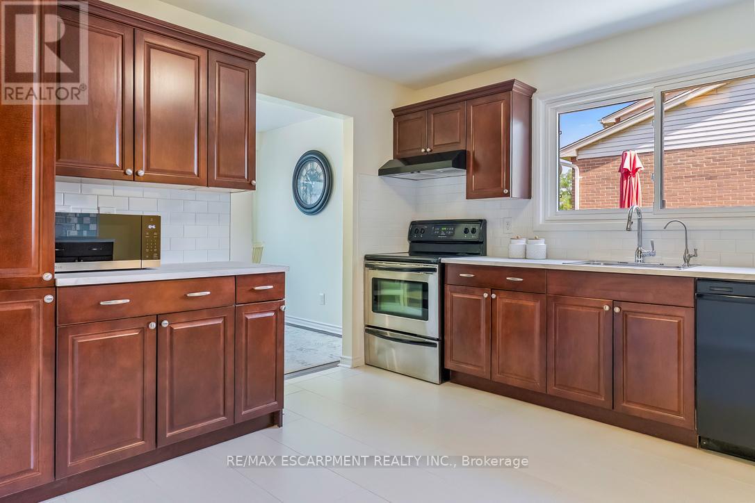 3268 Mainsail Crescent, Mississauga, Ontario  L5L 1H2 - Photo 14 - W13211450