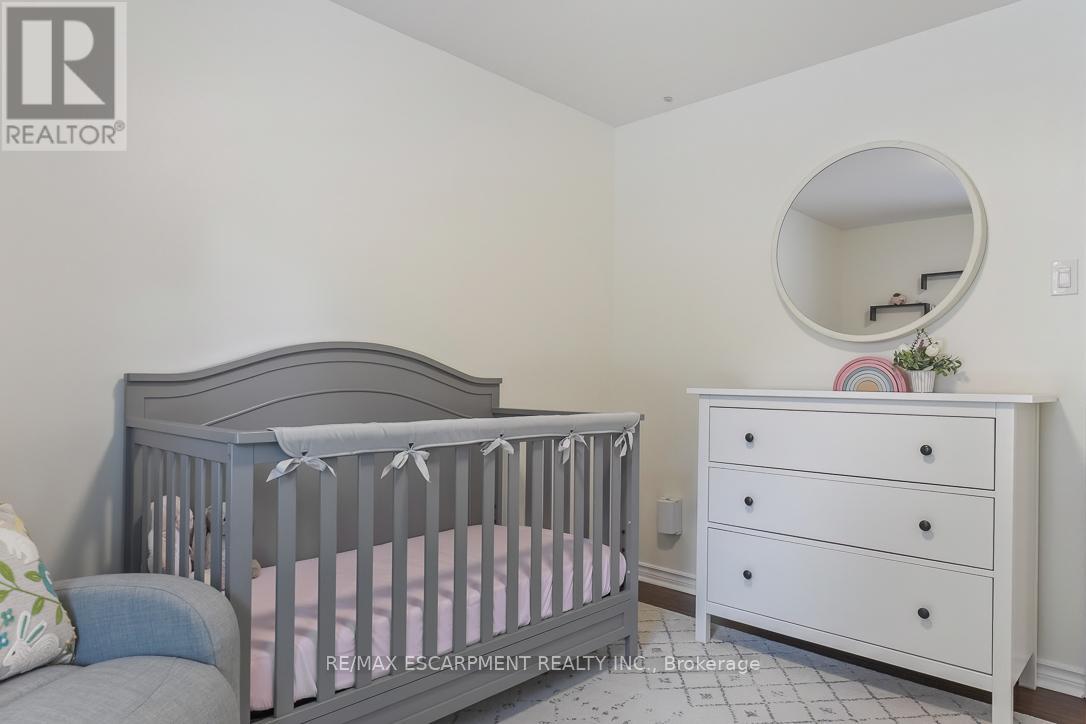 3268 Mainsail Crescent, Mississauga, Ontario  L5L 1H2 - Photo 28 - W13211450