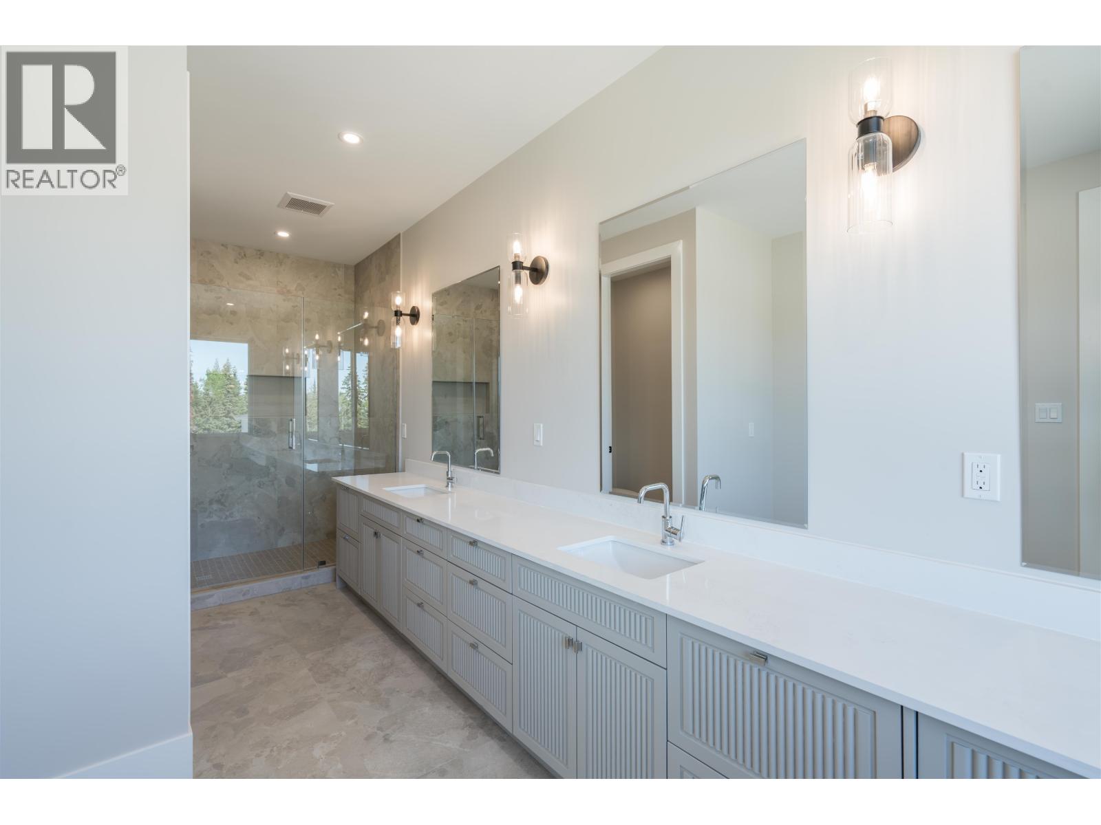 5053 Headlands Heights, Prince George, British Columbia  V2N 0X6 - Photo 9 - R3129480