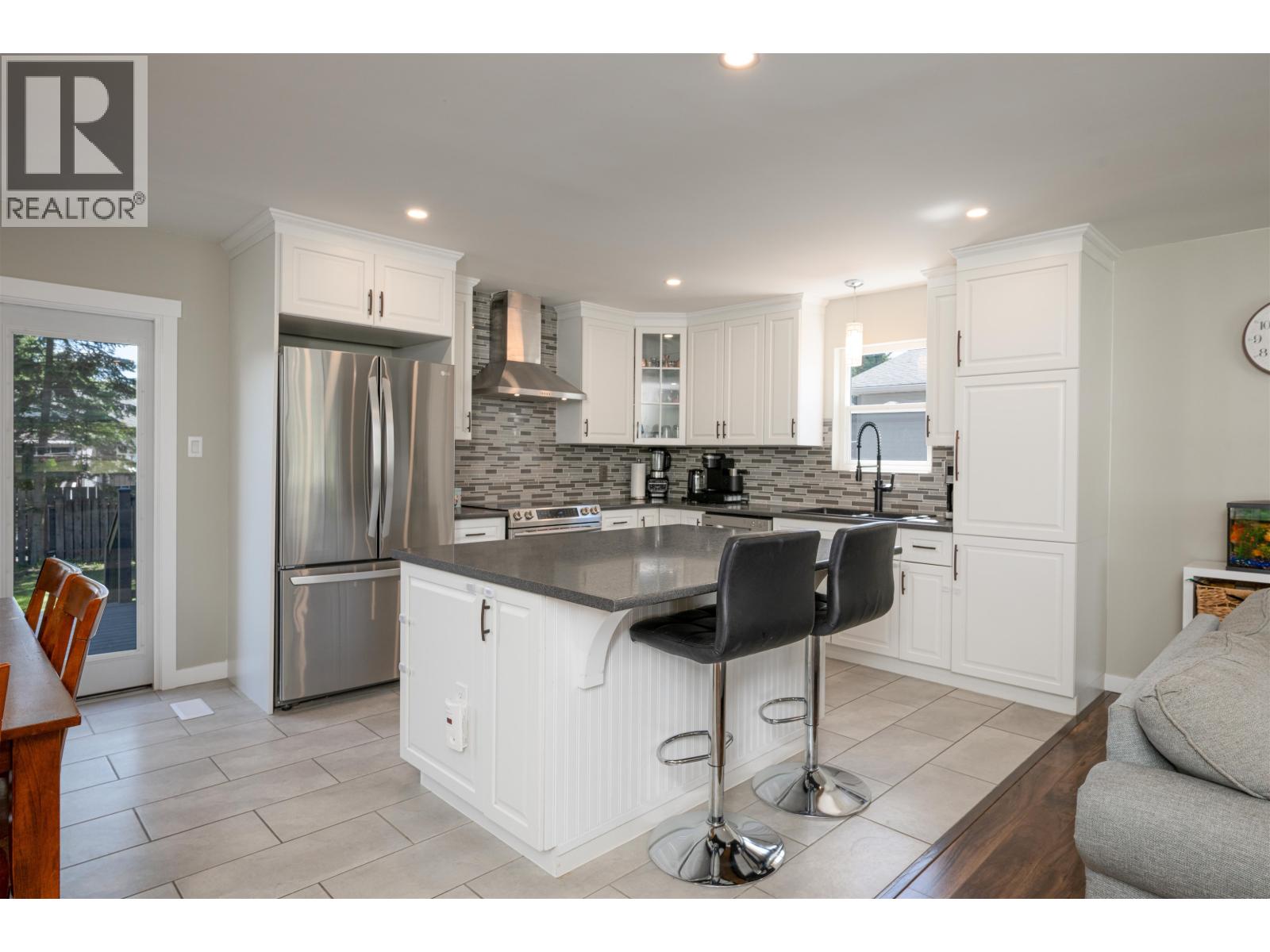 4049 Campbell Avenue, Prince George, British Columbia  V2N 2Y3 - Photo 6 - R3129499