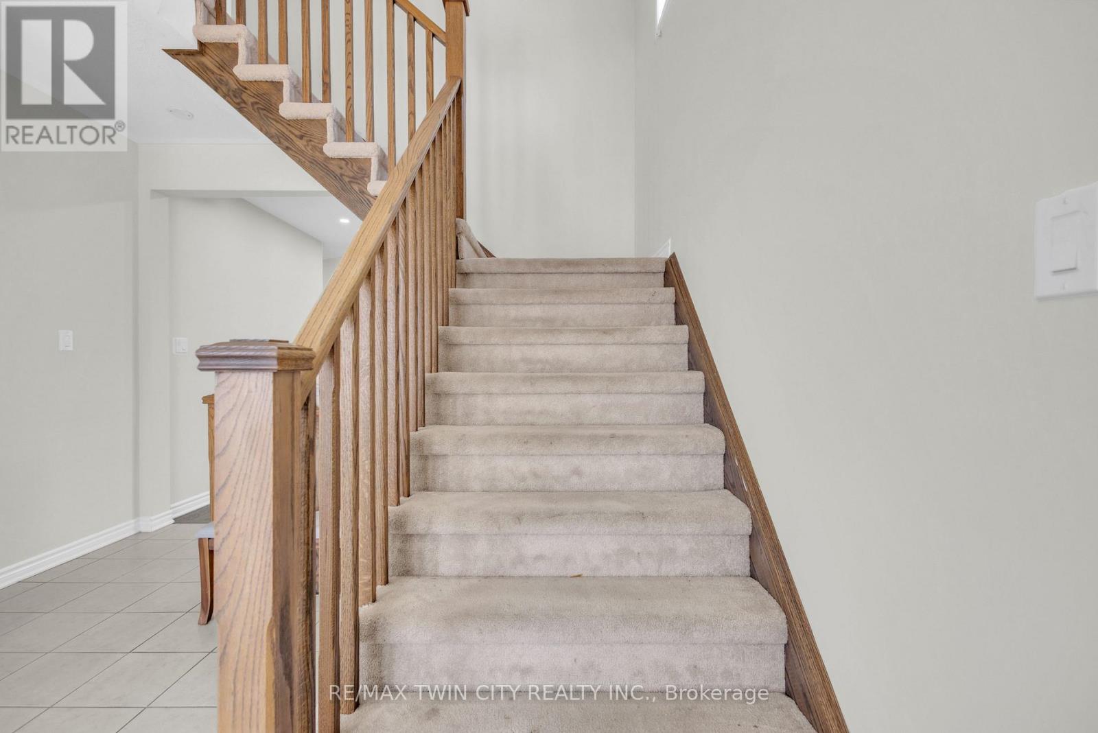 661 Doon South Drive, Kitchener, Ontario  N2P 0H5 - Photo 17 - X13211334