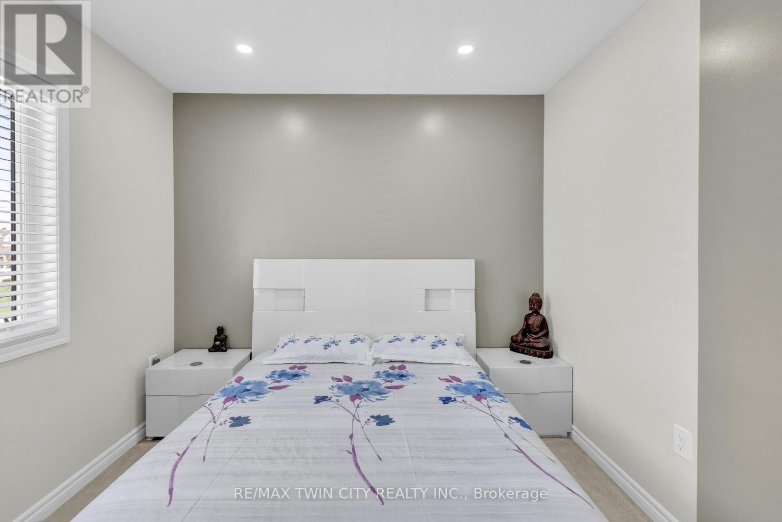 661 Doon South Drive, Kitchener, Ontario  N2P 0H5 - Photo 24 - X13211334
