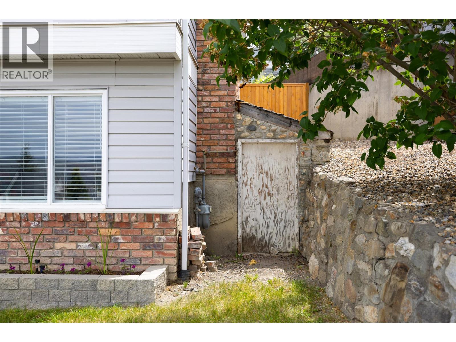 1078 Mt. Baldur Drive, Vernon, British Columbia  V1B 2N7 - Photo 46 - 10389236