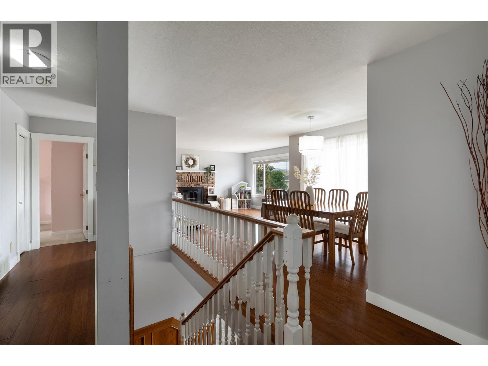 1078 Mt. Baldur Drive, Vernon, British Columbia  V1B 2N7 - Photo 9 - 10389236