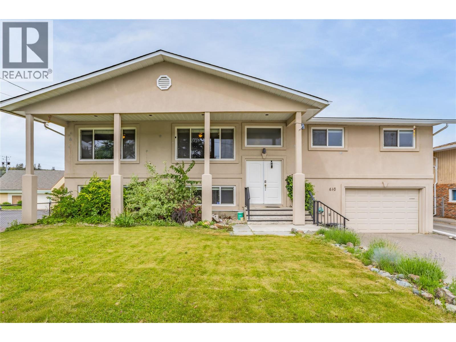 610 Monterey Road, Kelowna, British Columbia  V1X 1A2 - Photo 2 - 10388283