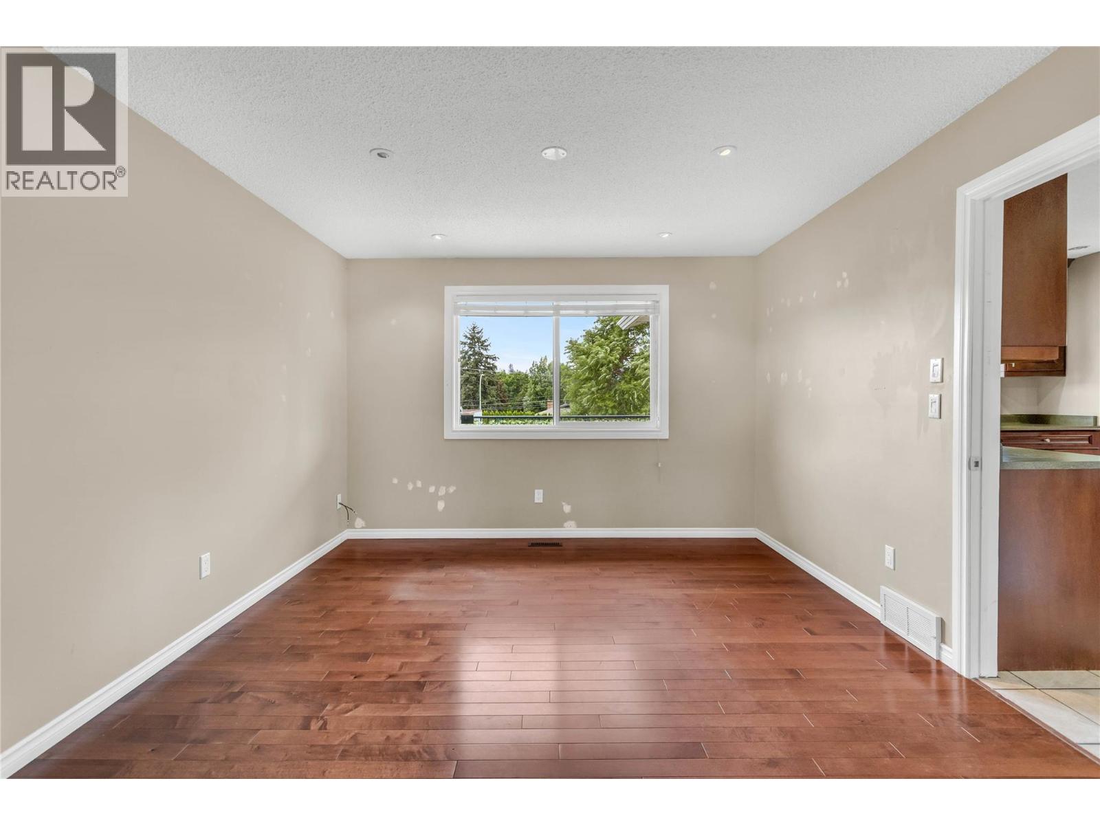 610 Monterey Road, Kelowna, British Columbia  V1X 1A2 - Photo 9 - 10388283
