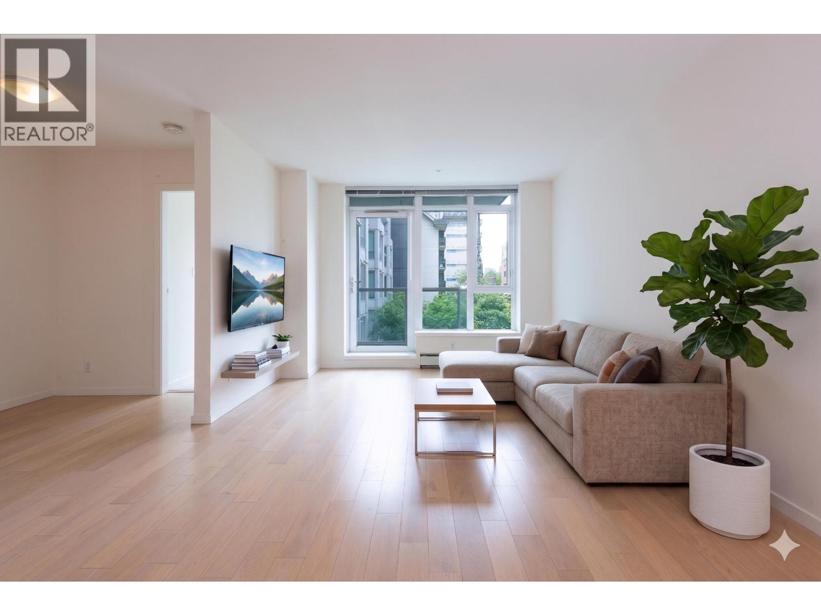301 1887 Crowe Street, Vancouver, British Columbia  V5Y 0B4 - Photo 4 - R3128781
