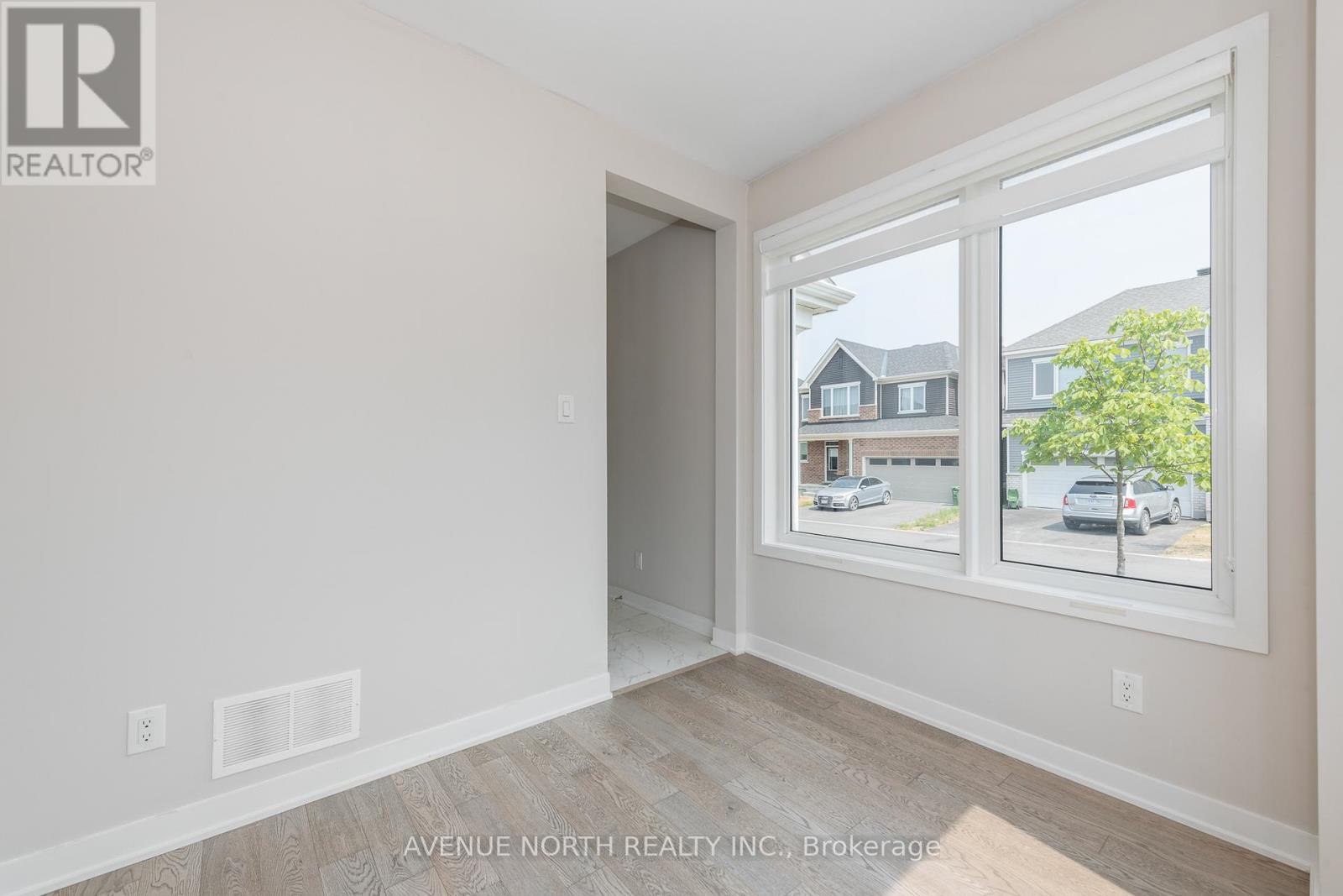 161 Rugosa Street, Ottawa, Ontario  K2J 6X4 - Photo 6 - X13211484