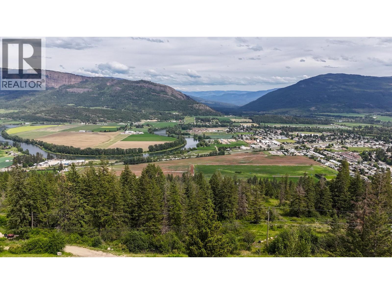 121 Twin Lakes Road, Enderby, British Columbia  V0E 1V3 - Photo 13 - 10389325