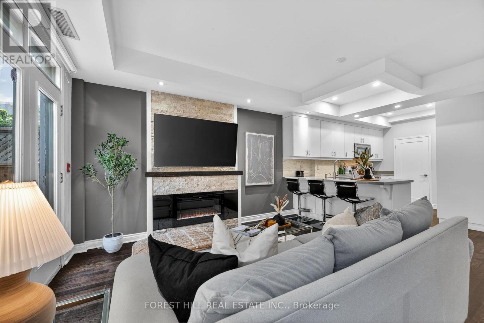 Th 115 - 500 Richmond Street W, Toronto, Ontario  M5V 3N4 - Photo 15 - C13211512