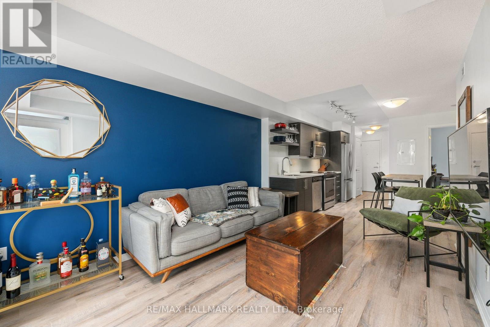 819 - 400 Adelaide Street E, Toronto, Ontario  M5A 4S3 - Photo 11 - C13211546