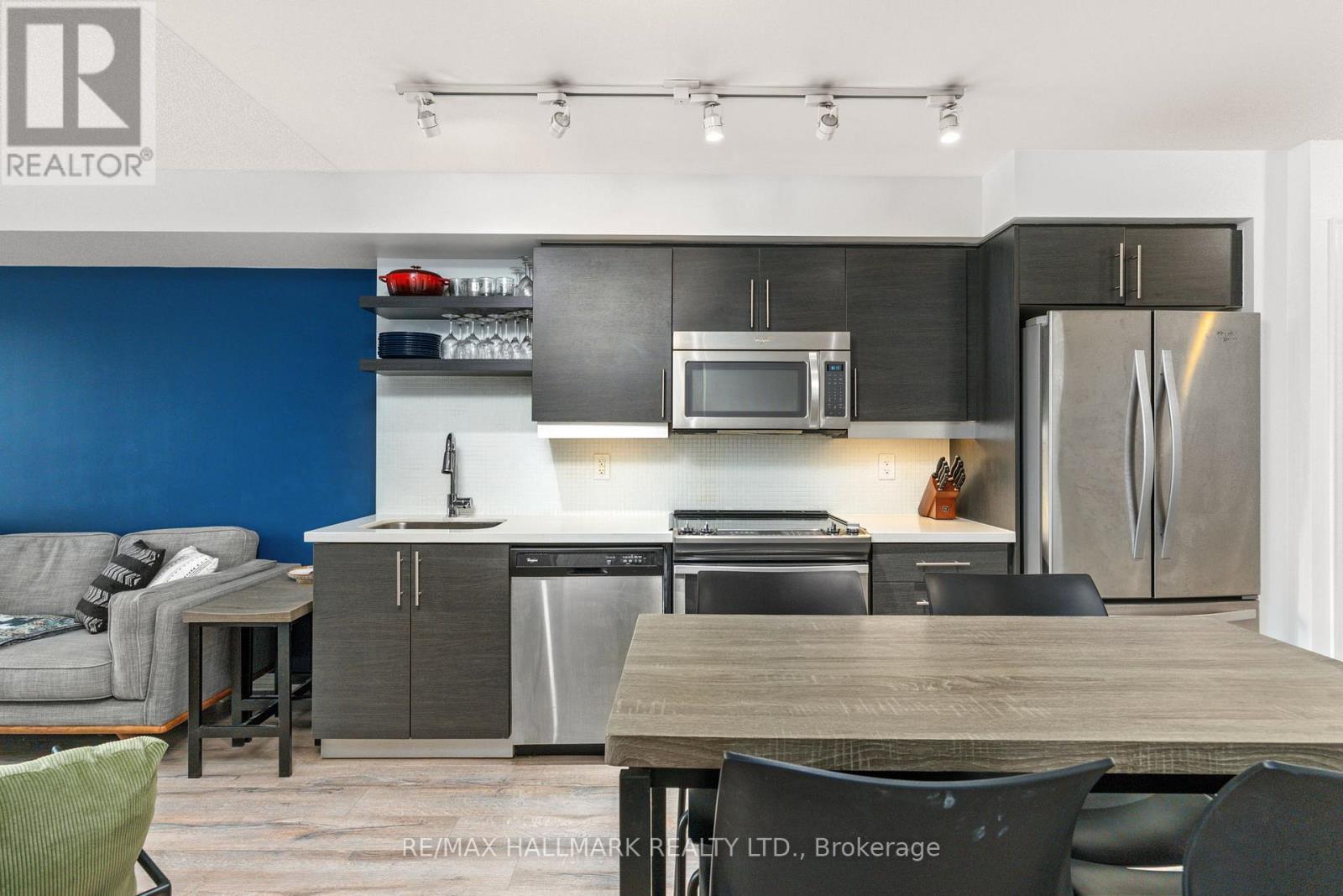 819 - 400 Adelaide Street E, Toronto, Ontario  M5A 4S3 - Photo 6 - C13211546
