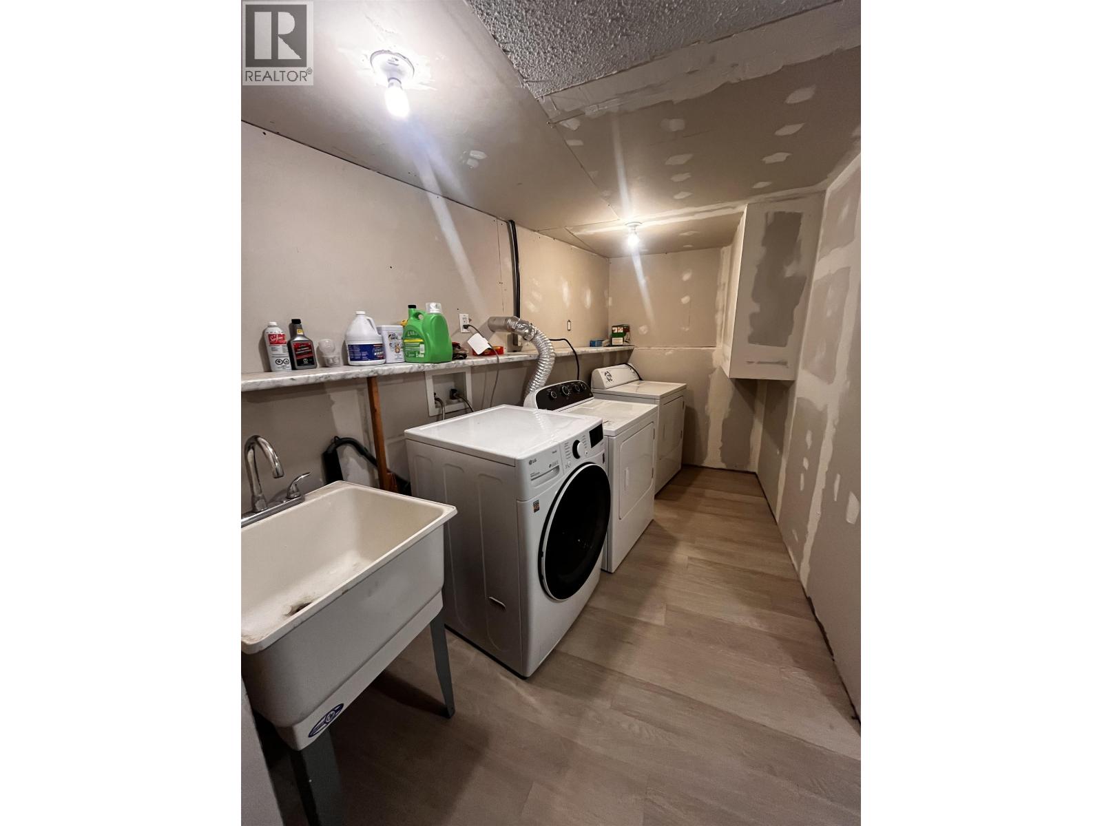 5609 Lehman Street, Prince George, British Columbia  V2K 1T8 - Photo 15 - R3129408