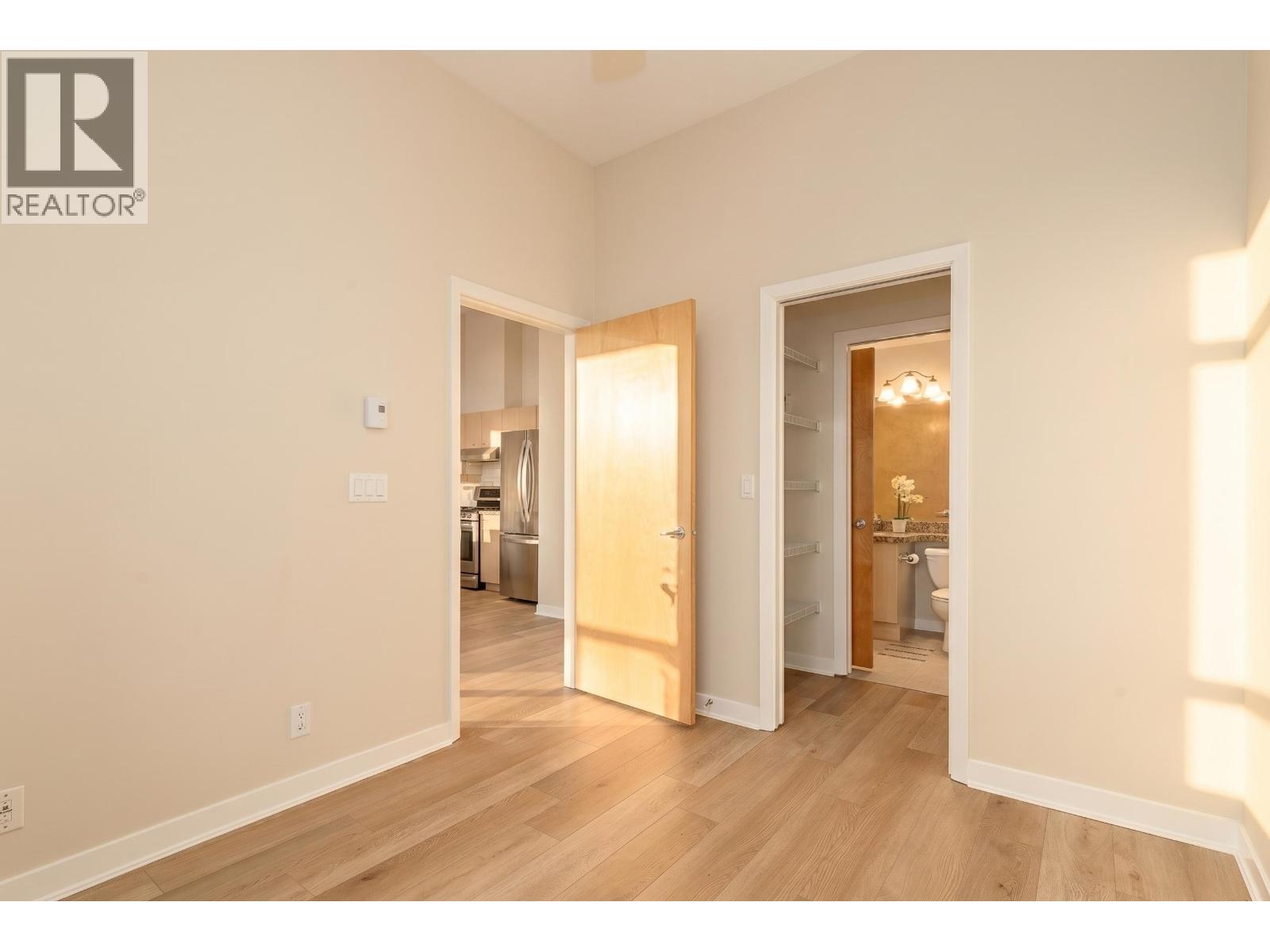 102 2228 Marstrand Avenue, Vancouver, British Columbia V6K 4T1 - Photo 17 - R3129436