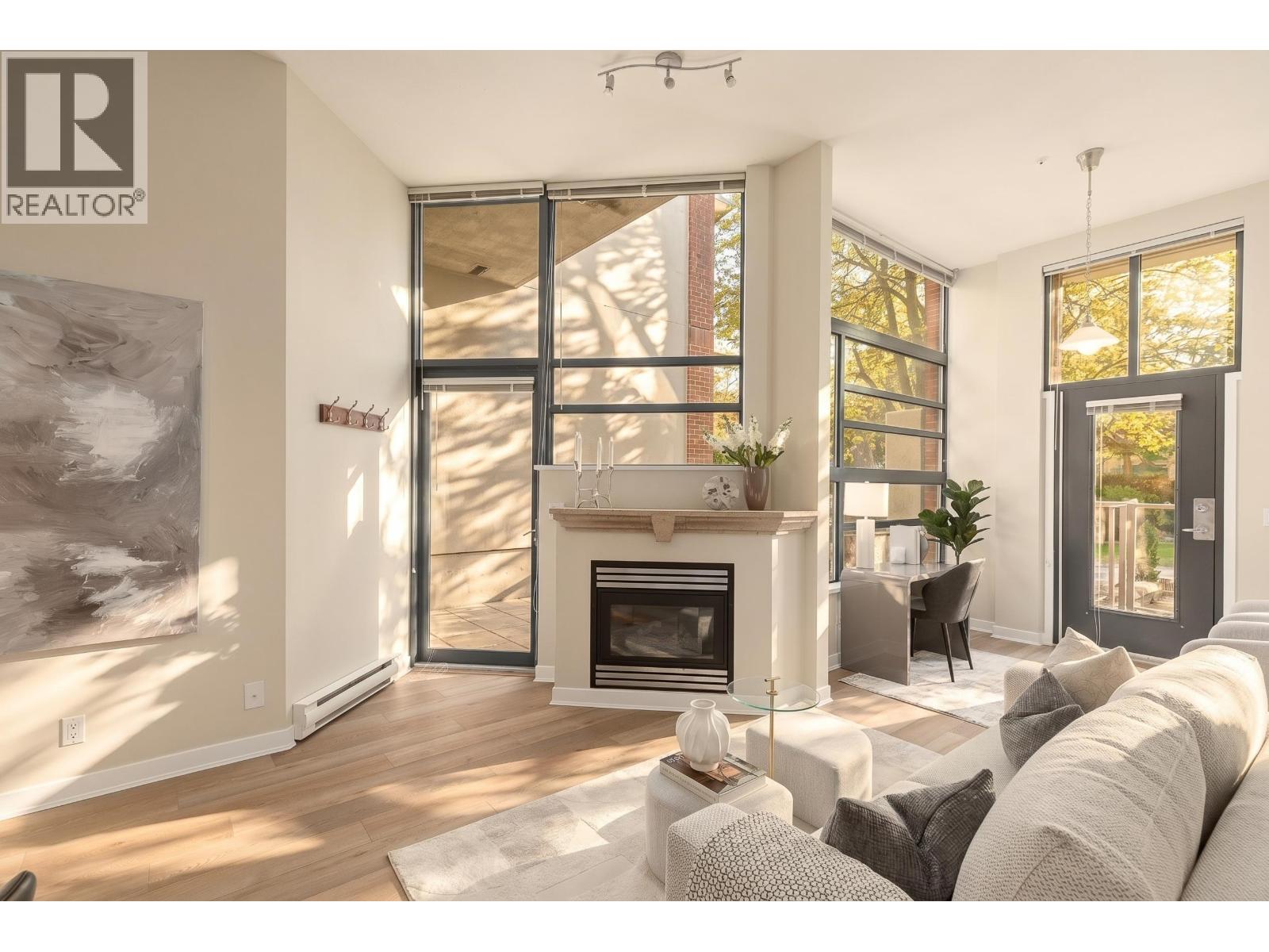 102 2228 Marstrand Avenue, Vancouver, British Columbia V6K 4T1 - Photo 4 - R3129436