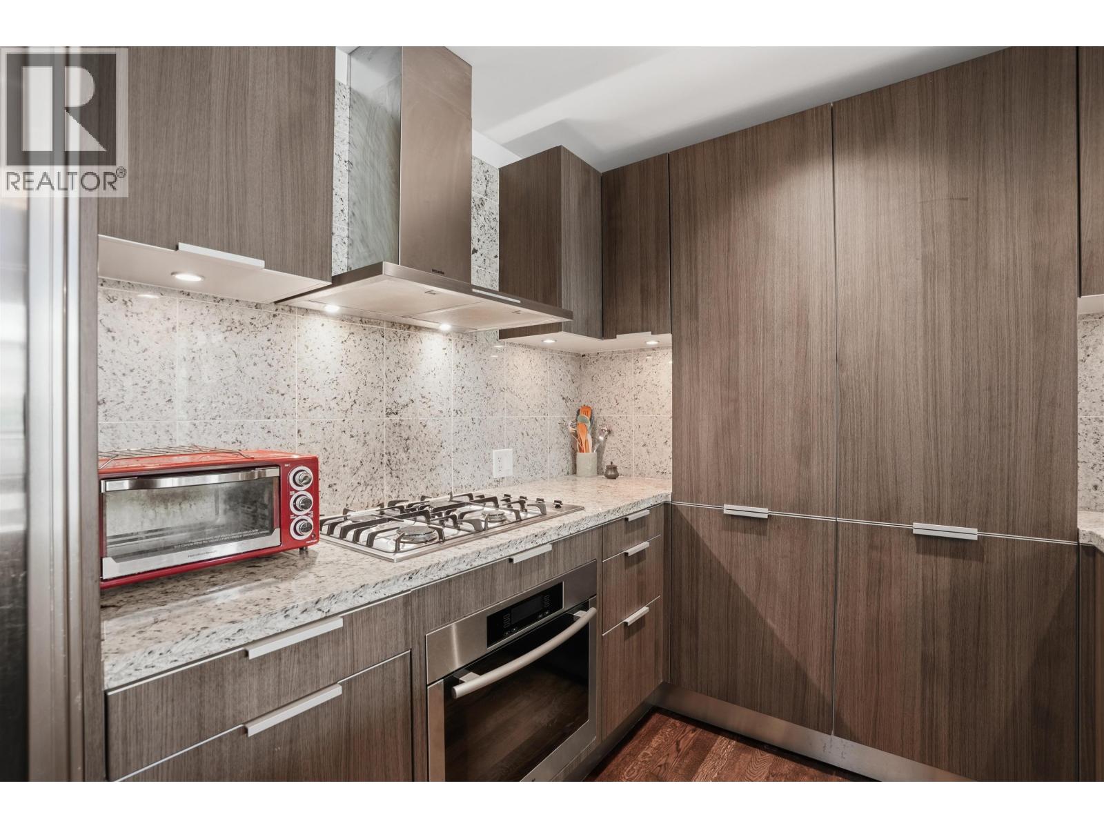 203 540 Waters Edge Crescent, West Vancouver, British Columbia  V7T 0A2 - Photo 5 - R3129446