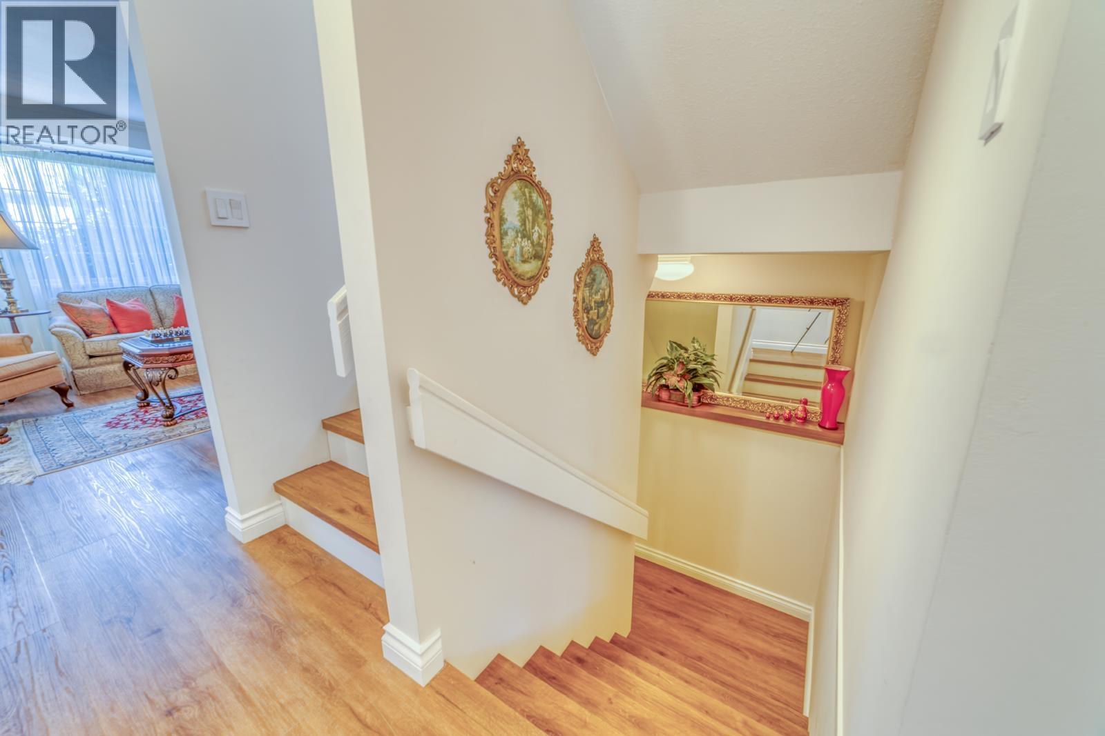 6 815 Tobruck Avenue, North Vancouver, British Columbia  V7P 1V9 - Photo 9 - R3129452