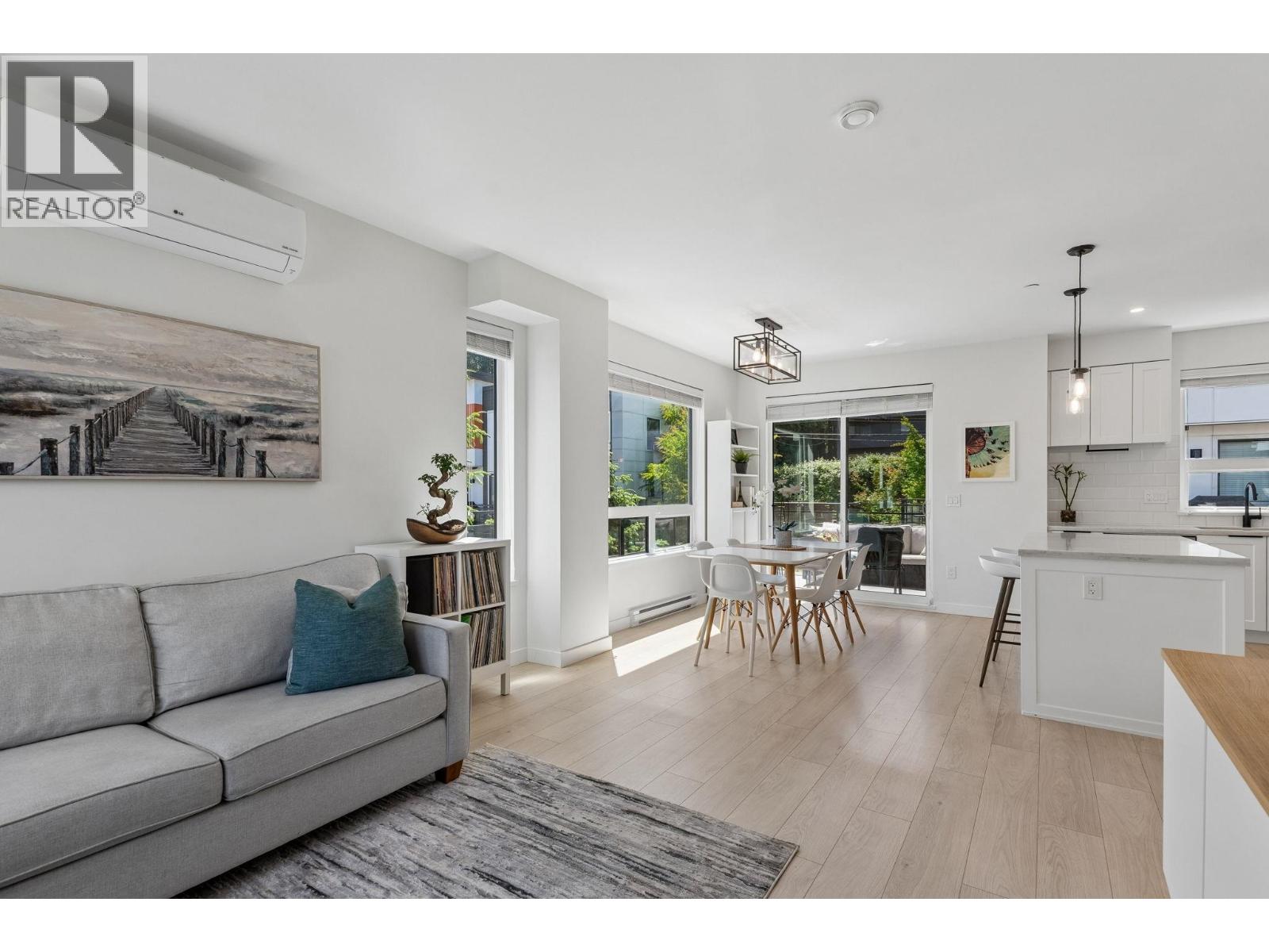 205 3021 St George Street, Port Moody, British Columbia  V3H 0K3 - Photo 13 - R3129467