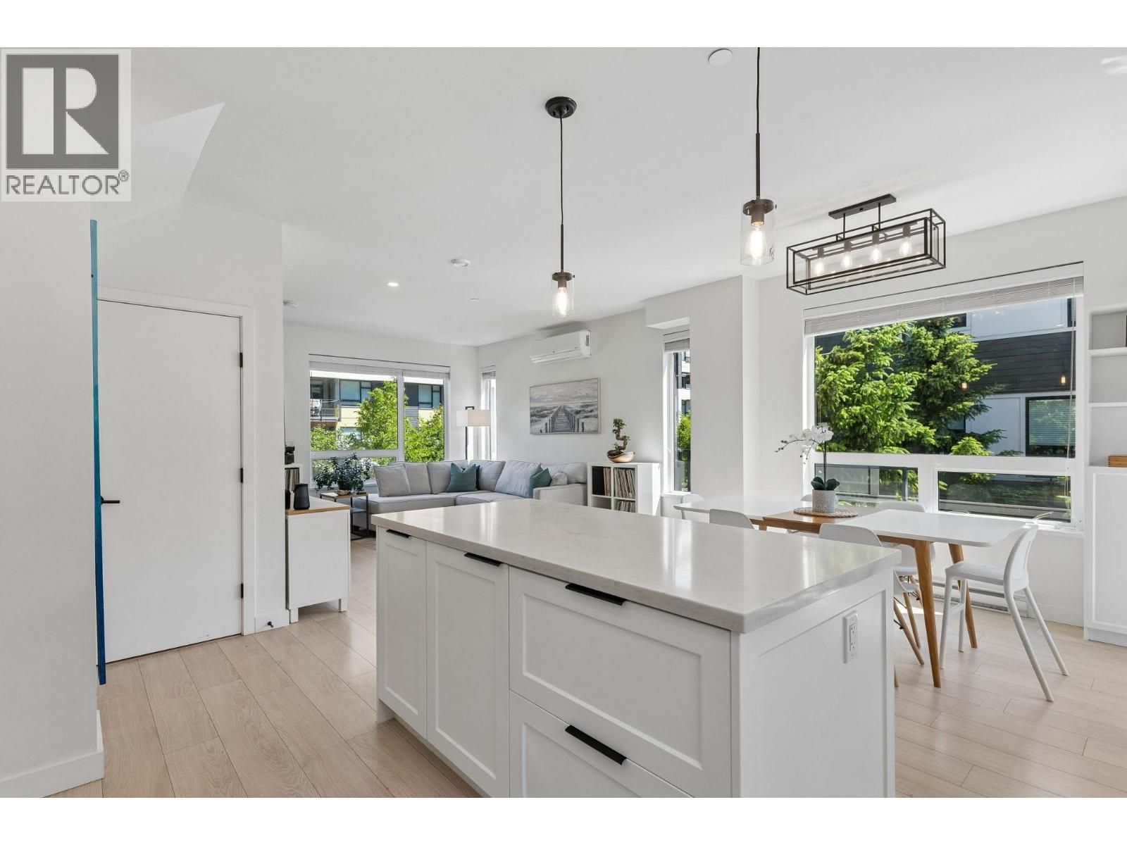 205 3021 St George Street, Port Moody, British Columbia  V3H 0K3 - Photo 7 - R3129467