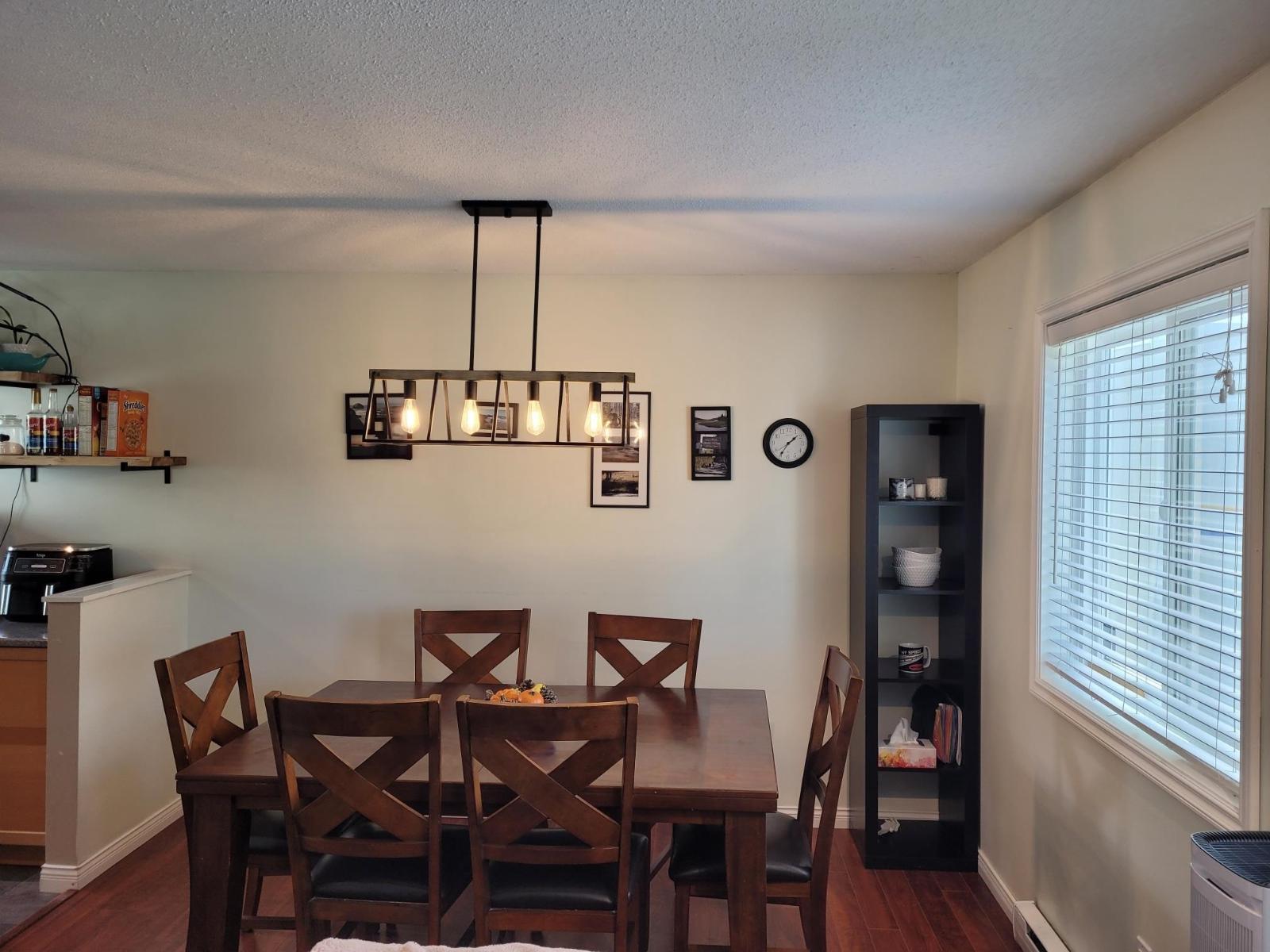 3712 Dunsmuir Way, Abbotsford, British Columbia  V2S 6J2 - Photo 5 - R3128675