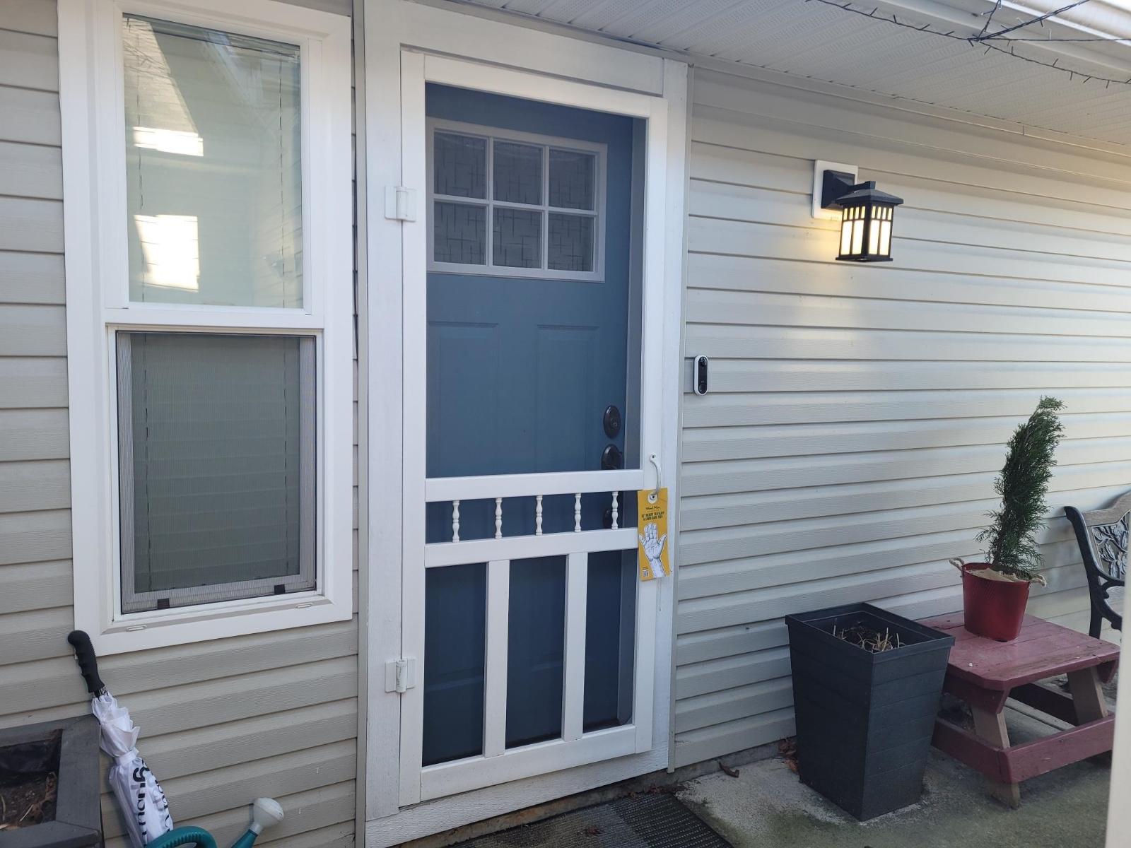 3712 Dunsmuir Way, Abbotsford, British Columbia  V2S 6J2 - Photo 2 - R3128675