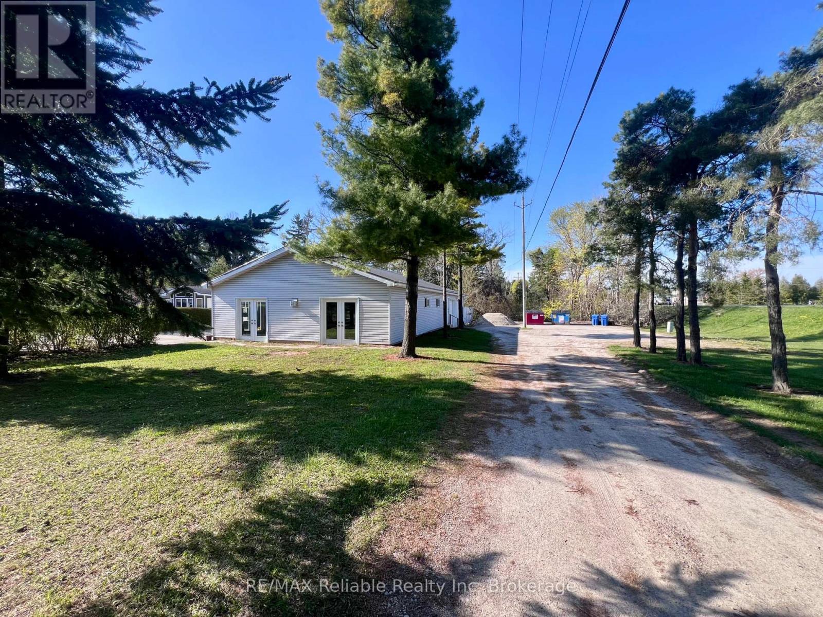 1 Club Terrace - 77307 Bluewater Highway, Bluewater, Ontario  N0M 1G0 - Photo 24 - X13211516