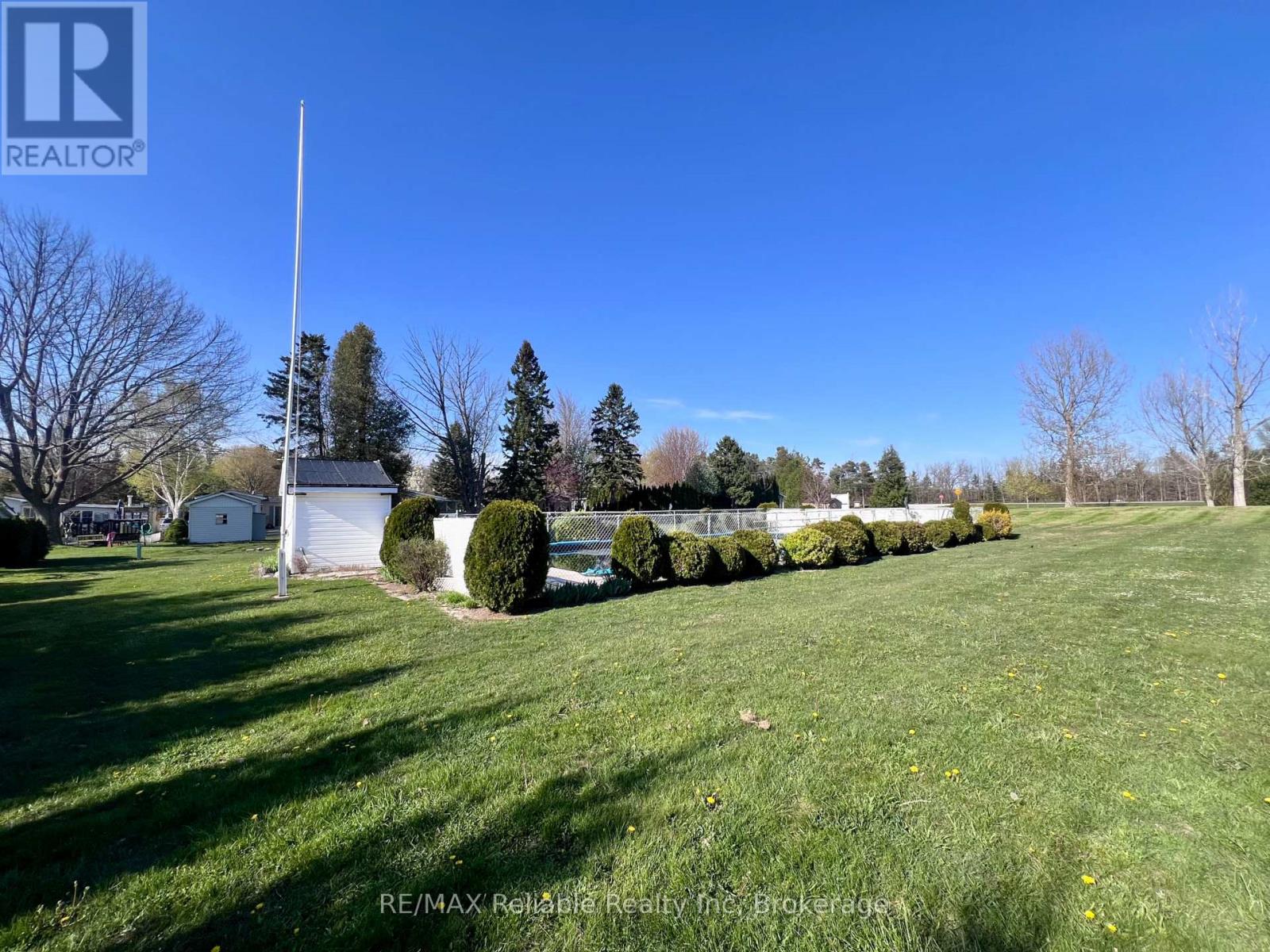 1 Club Terrace - 77307 Bluewater Highway, Bluewater, Ontario  N0M 1G0 - Photo 25 - X13211516