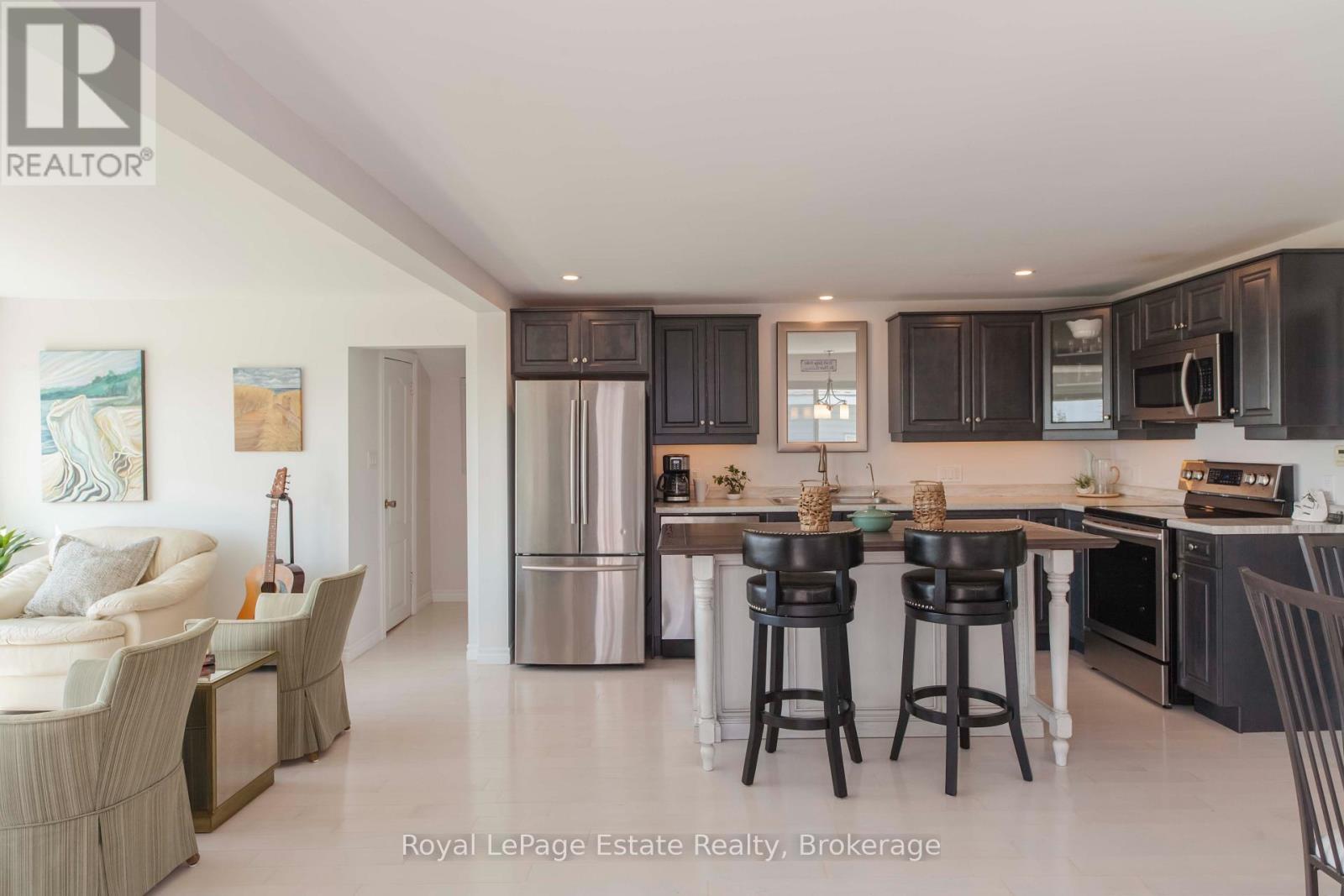 1021 Lakeshore Boulevard N, South Bruce Peninsula, Ontario  N0H 2G0 - Photo 12 - X13211524