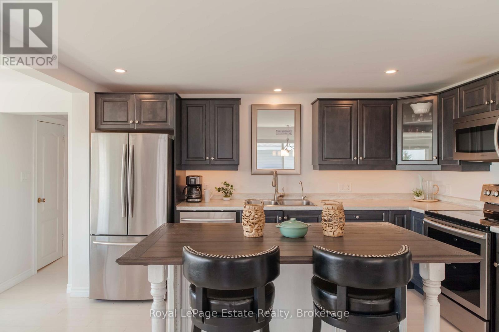 1021 Lakeshore Boulevard N, South Bruce Peninsula, Ontario  N0H 2G0 - Photo 22 - X13211524