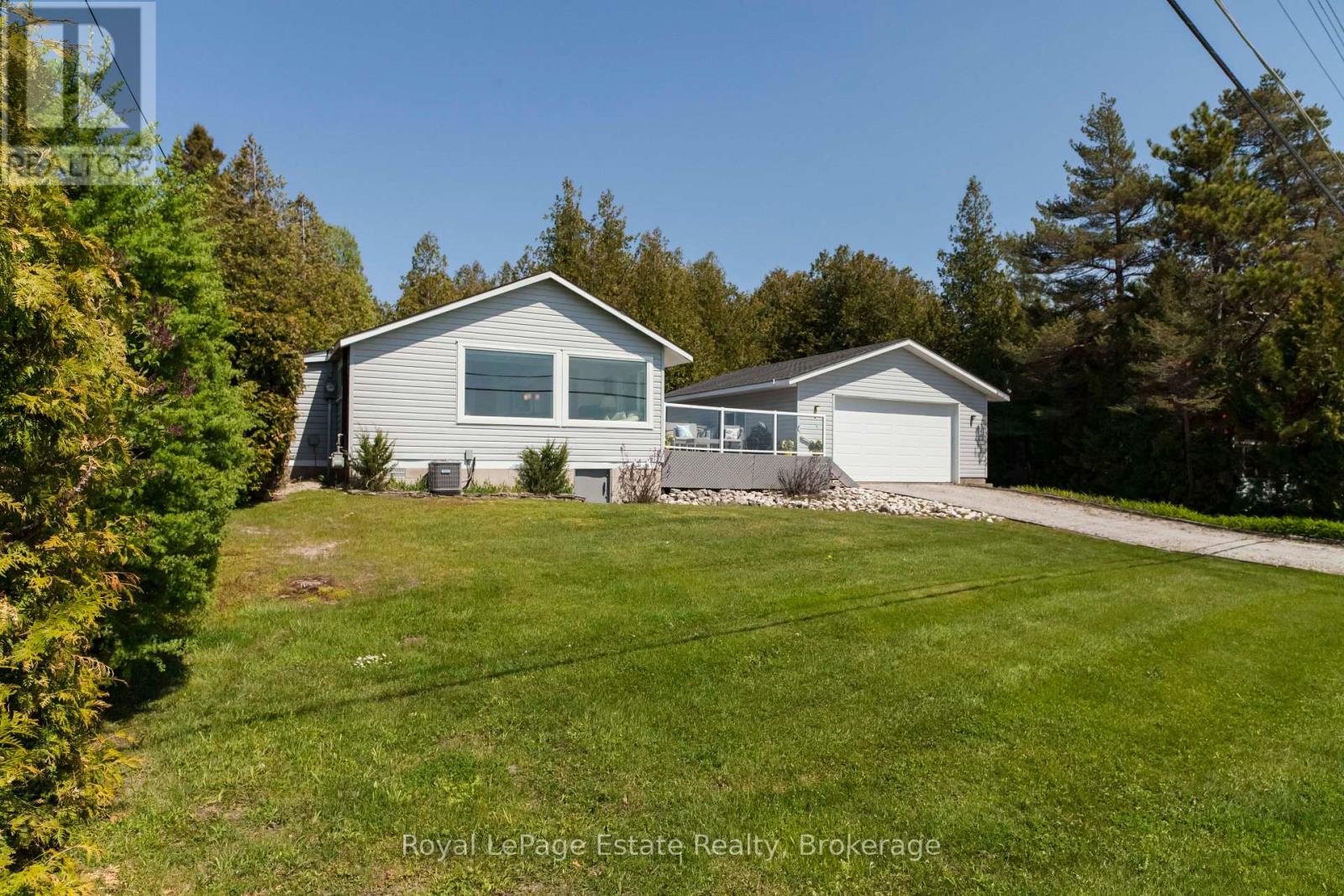 1021 Lakeshore Boulevard N, South Bruce Peninsula, Ontario  N0H 2G0 - Photo 50 - X13211524