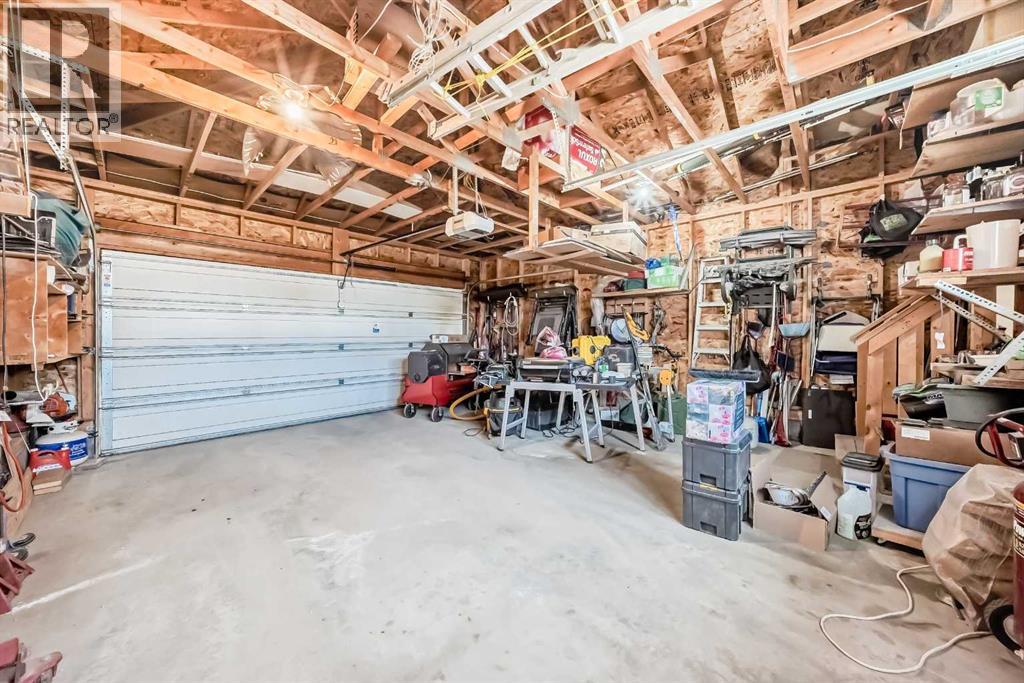 203 West Lakeview Circle, Chestermere, Alberta  T1X 1M5 - Photo 37 - A2310713