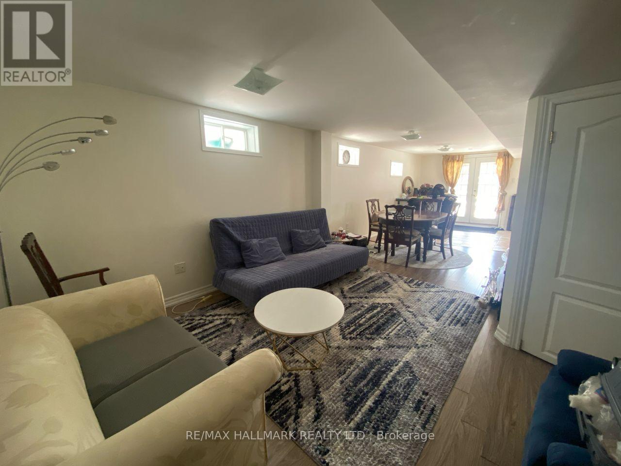 15 Bingham Street, Richmond Hill (North Richvale), Ontario  L4C 8Y6 - Photo 1 - N13211510