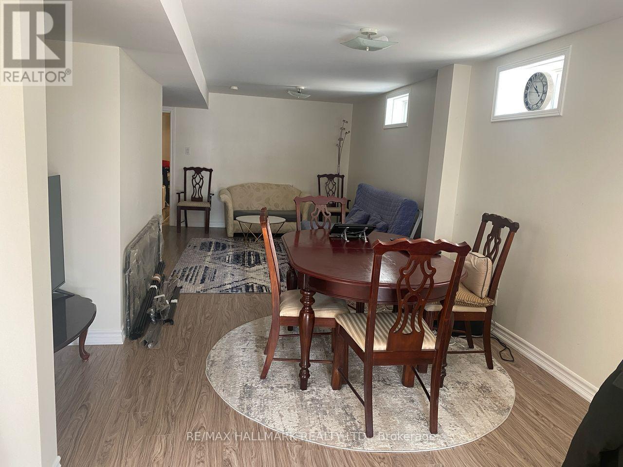 15 Bingham Street, Richmond Hill (North Richvale), Ontario  L4C 8Y6 - Photo 2 - N13211510