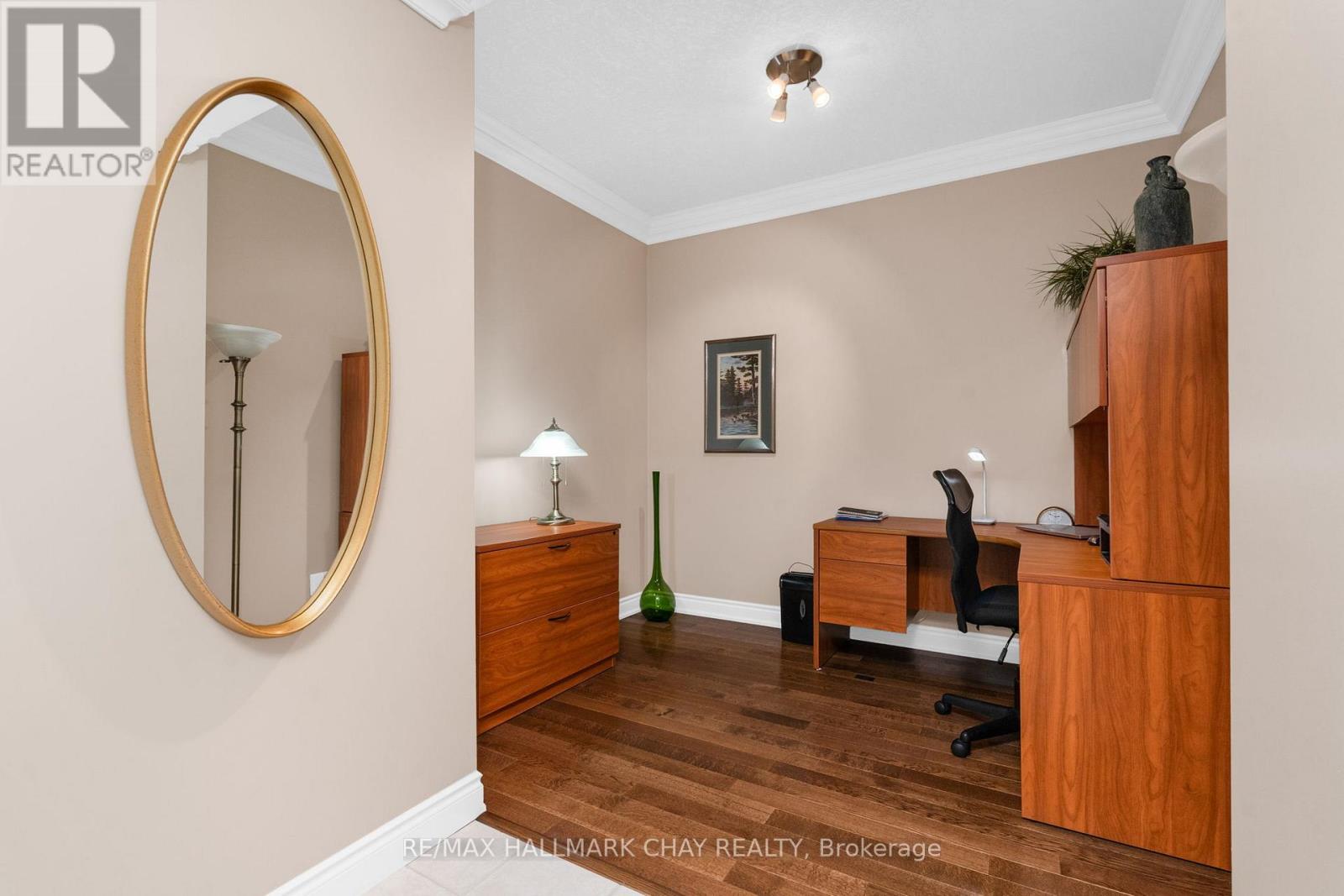 410 - 37 Ellen Street, Barrie (City Centre), Ontario  L4N 6G2 - Photo 6 - S13211472