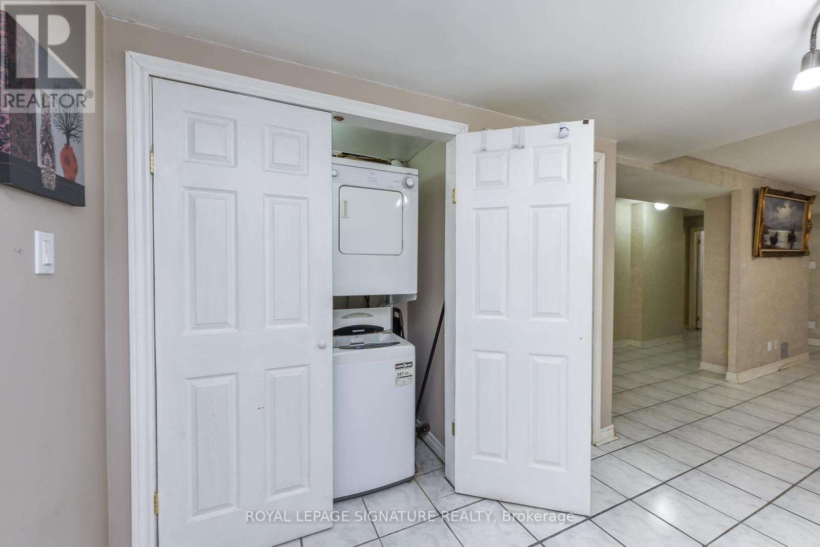 1307 Midgreen Lane, Mississauga, Ontario  L5V 2E6 - Photo 47 - W13211474