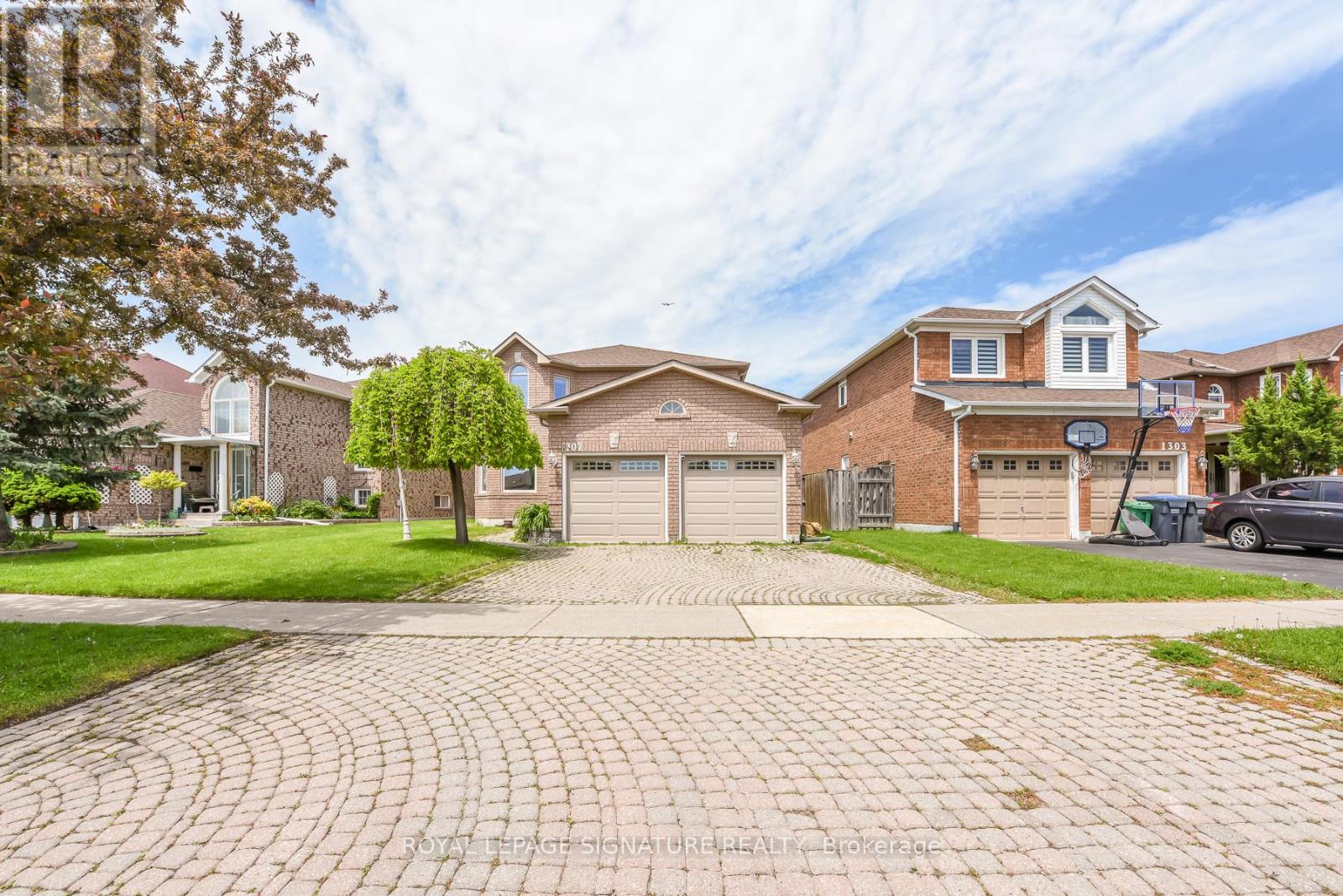 1307 Midgreen Lane, Mississauga, Ontario  L5V 2E6 - Photo 9 - W13211474