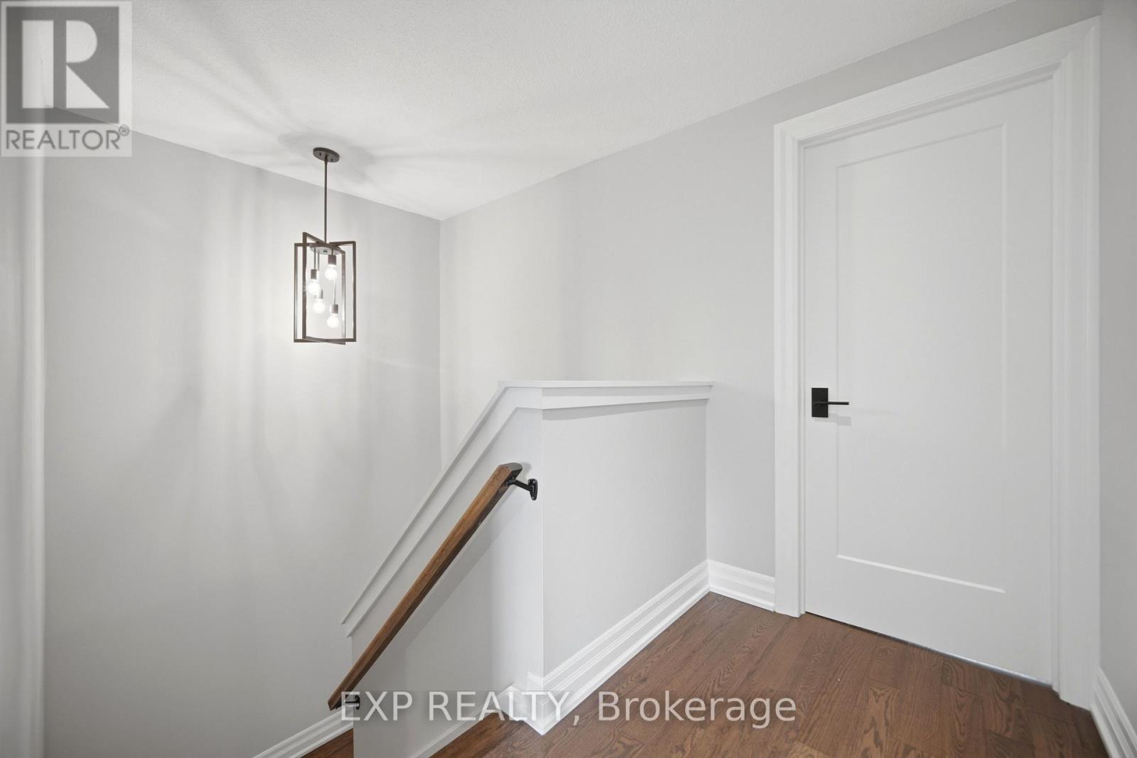 678 Green Meadow Crescent, Mississauga, Ontario  L5A 2V2 - Photo 16 - W13211502