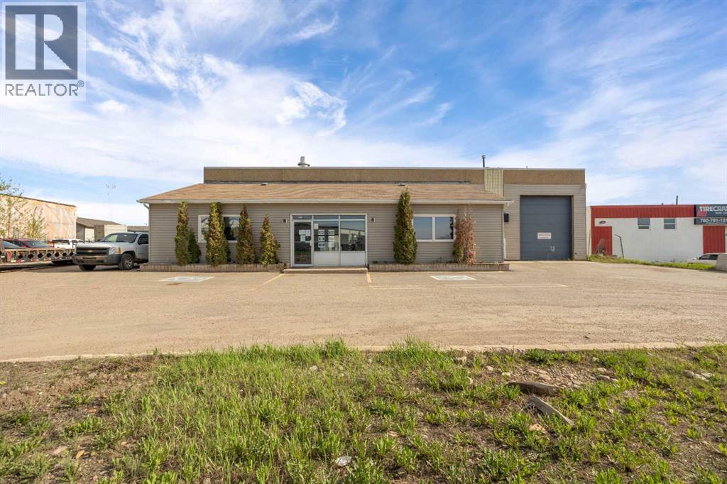 145 Macdonald Crescent, Fort Mcmurray, Alberta  T9H 4B3 - Photo 1 - A2281191