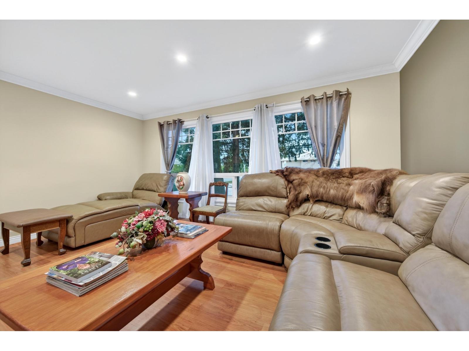 10014 156 Street, Surrey, British Columbia  V3R 4L5 - Photo 14 - R3129448