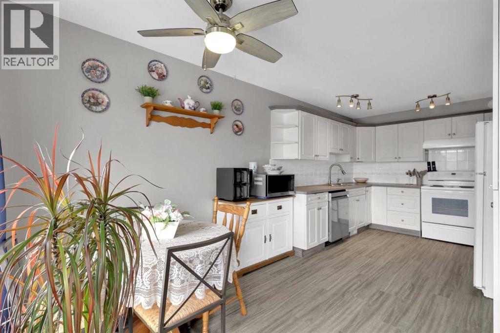 39 Old Boomer Road, Sylvan Lake, Alberta  T4S 1Z1 - Photo 10 - A2314007
