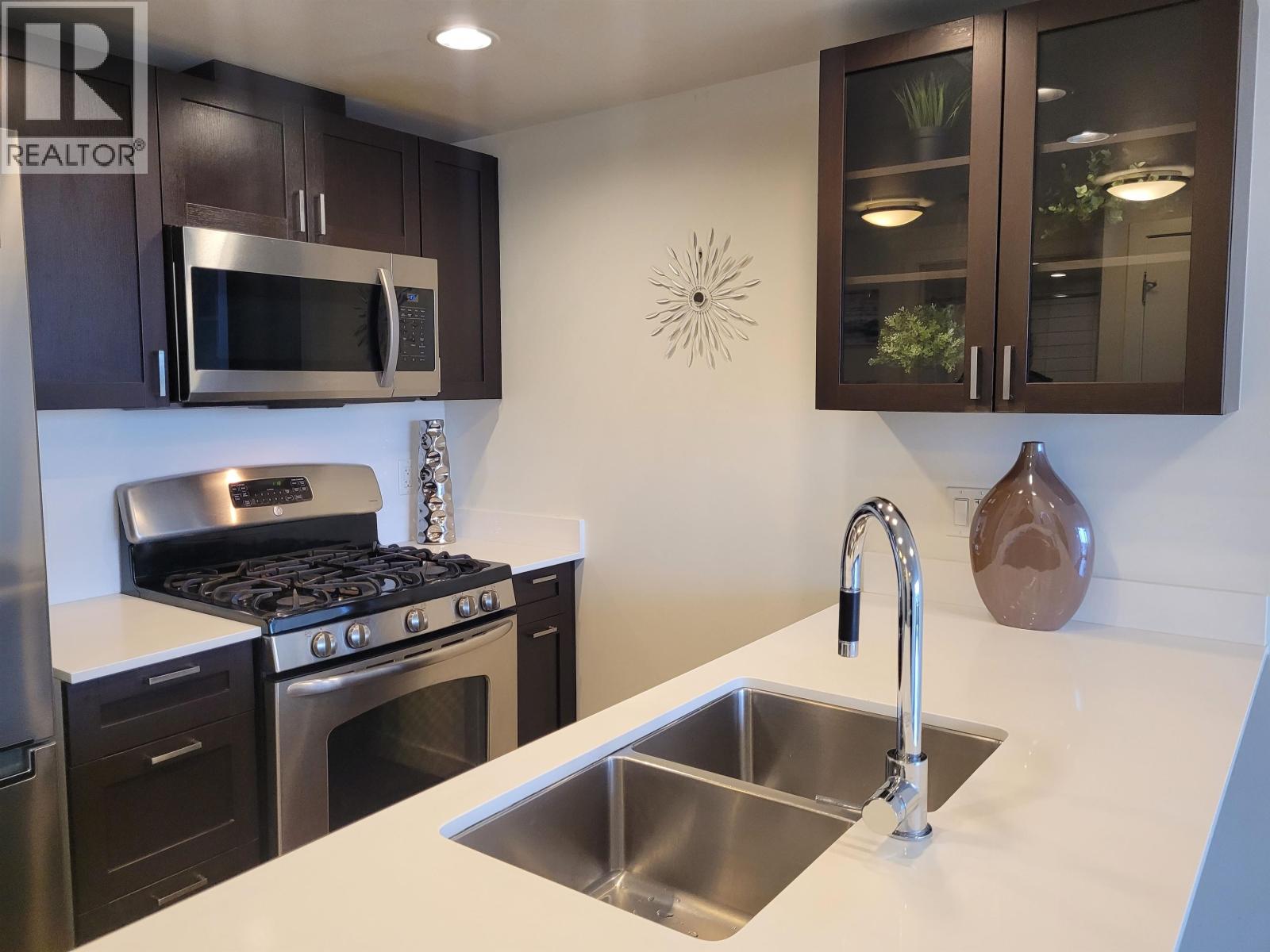 719 4818 Eldorado Mews, Vancouver, British Columbia V5R 0B3 - Photo 8 - R3125031