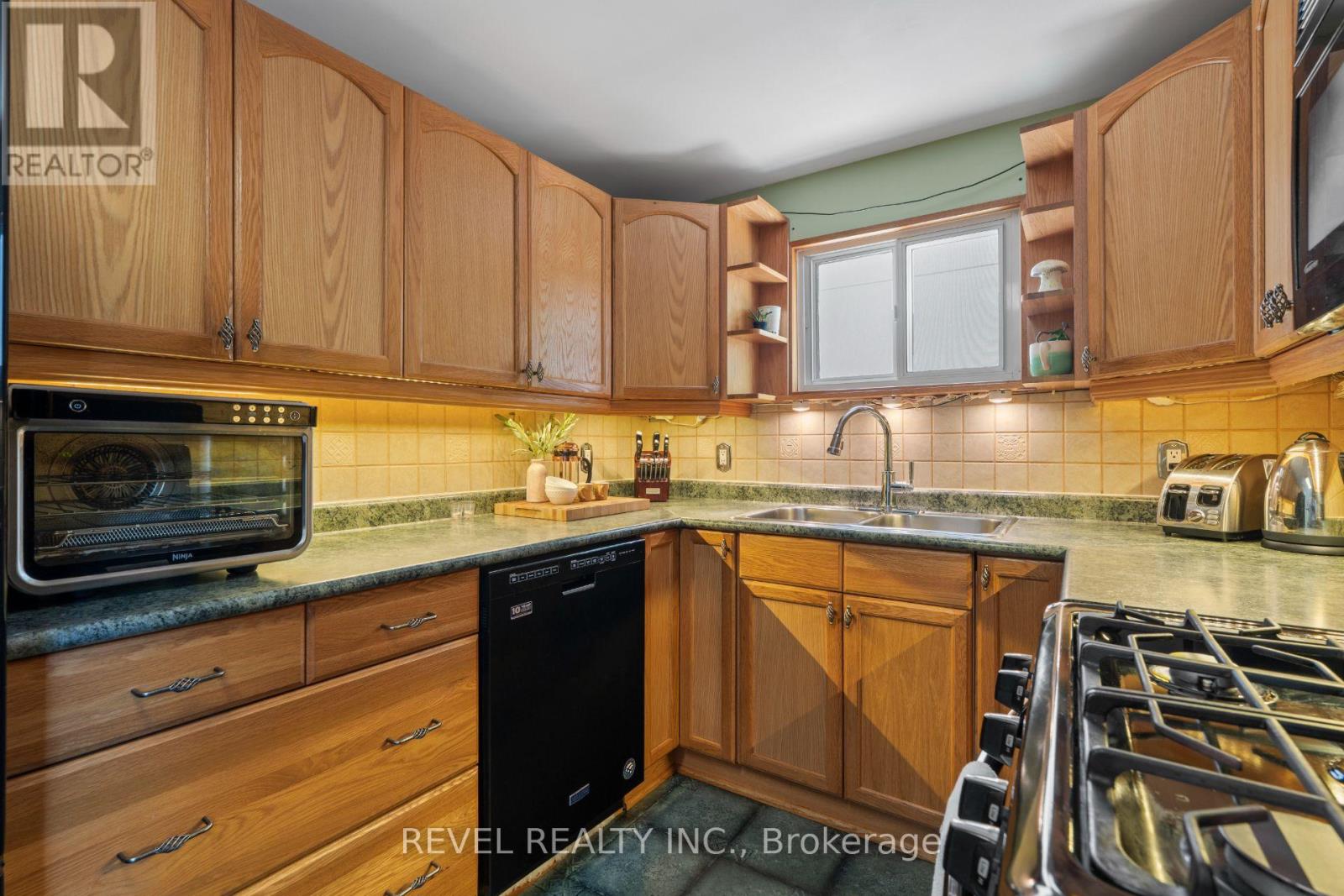 46 Menzie Avenue, Guelph, Ontario  N1E 5X9 - Photo 12 - X13211514