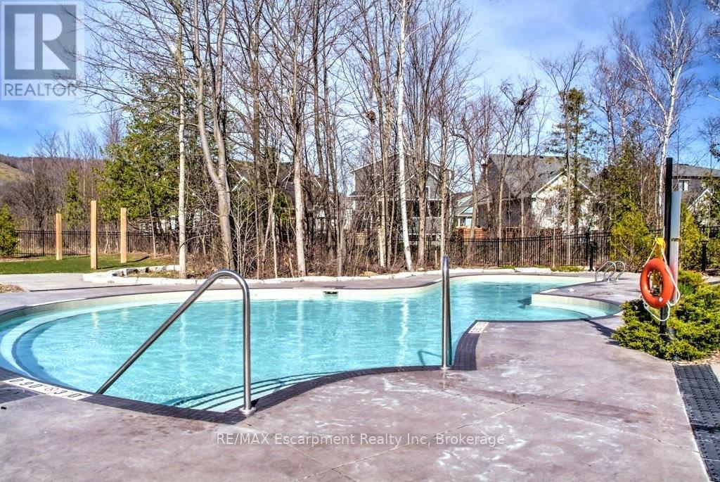 212 Courtland Street, Blue Mountains, Ontario  L9Y 4E4 - Photo 43 - X12928684