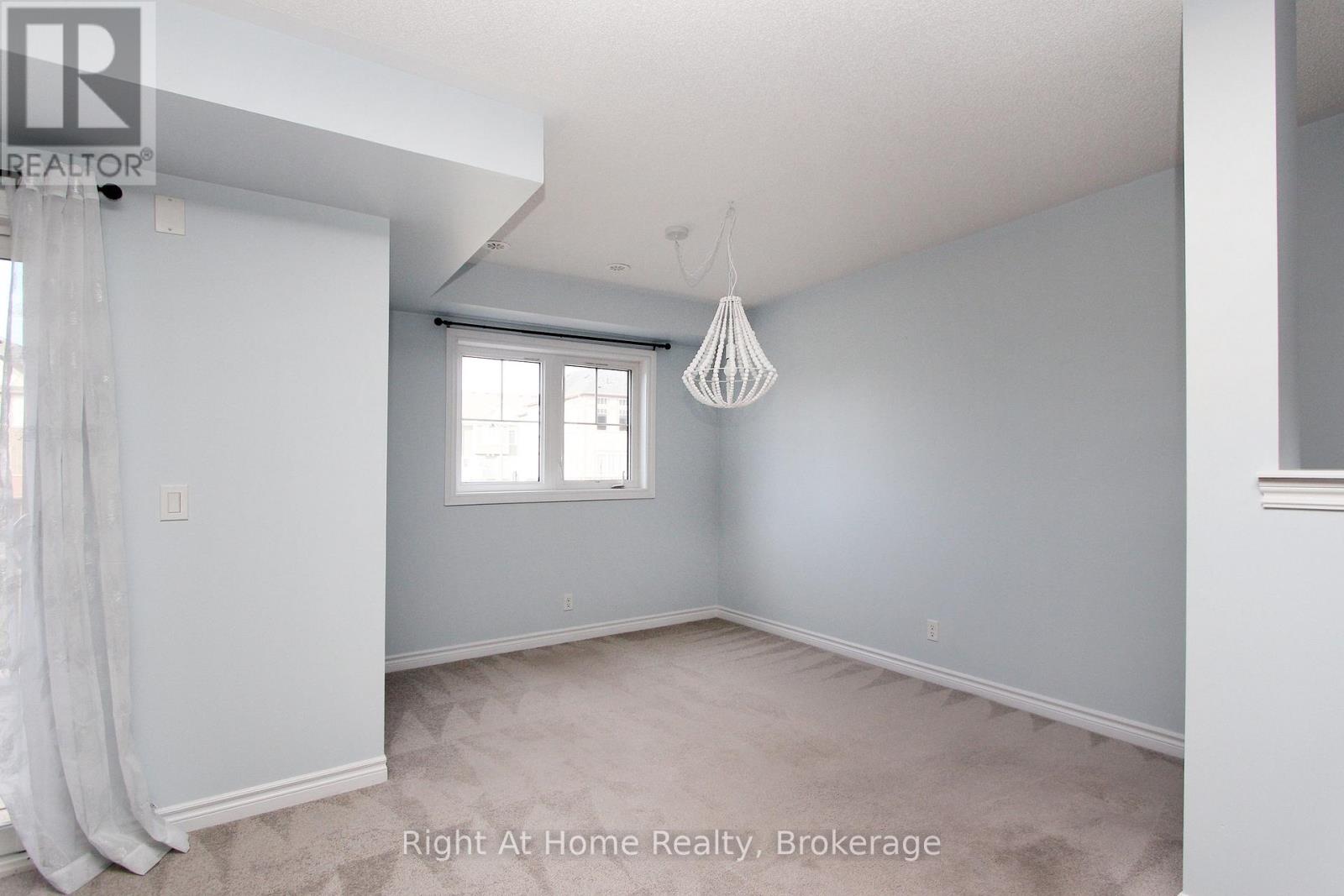 49 Far North Court, Oshawa, Ontario  L1L 0J5 - Photo 12 - E13211636