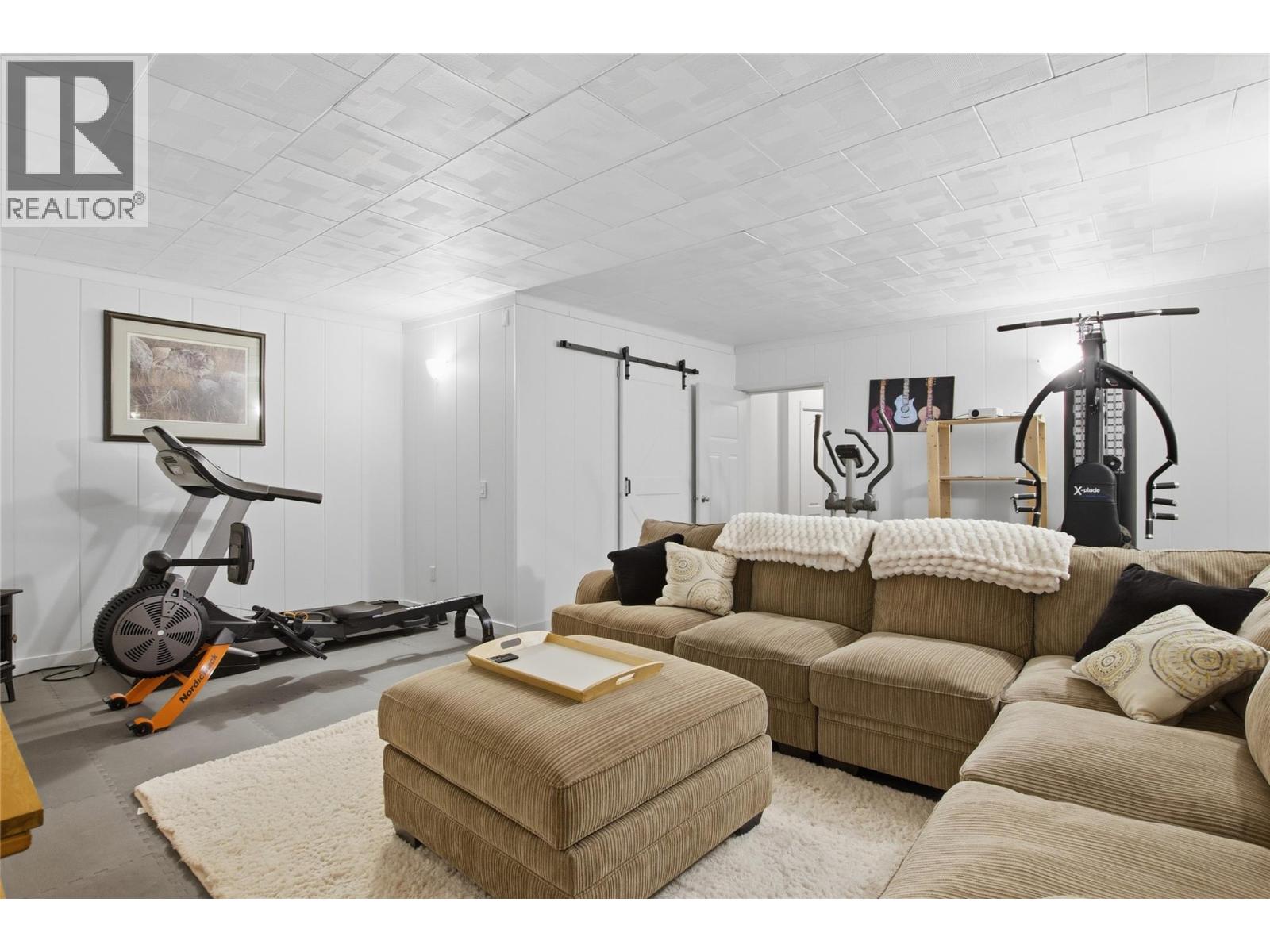 1014 Saddleback Court, Kamloops, British Columbia  V2B 0B9 - Photo 34 - 10389179