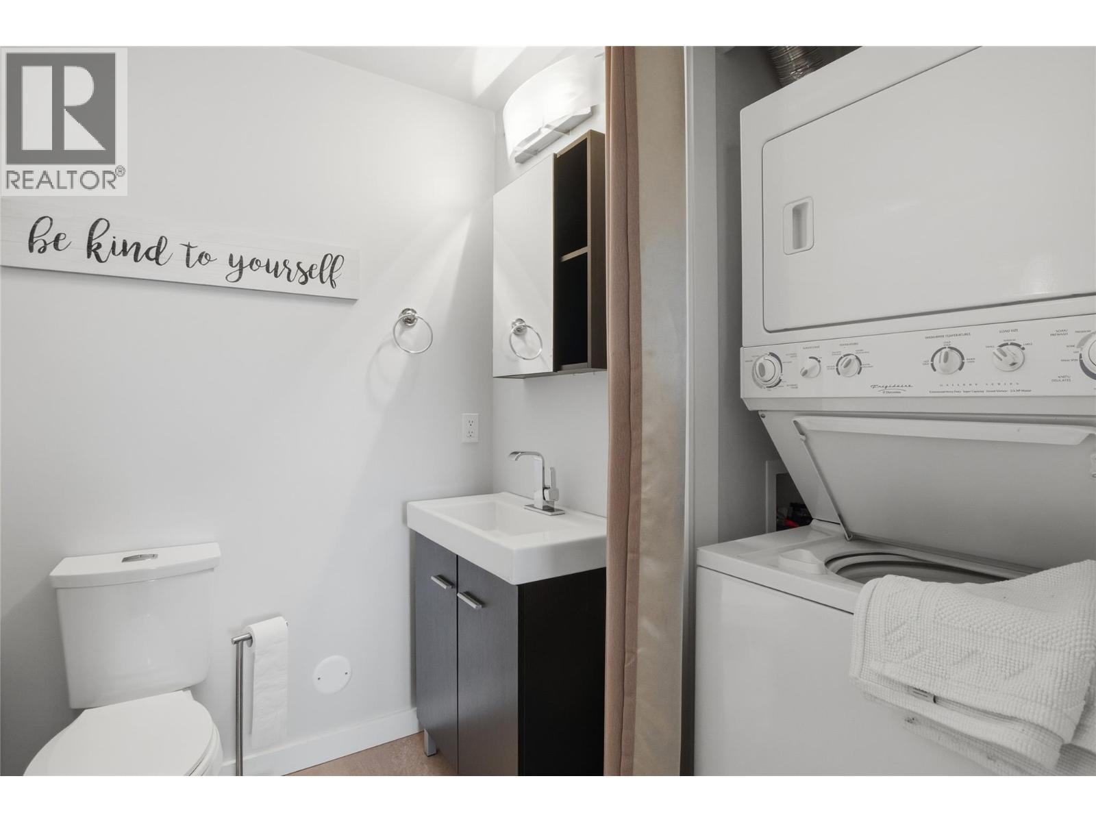 1014 Saddleback Court, Kamloops, British Columbia  V2B 0B9 - Photo 44 - 10389179
