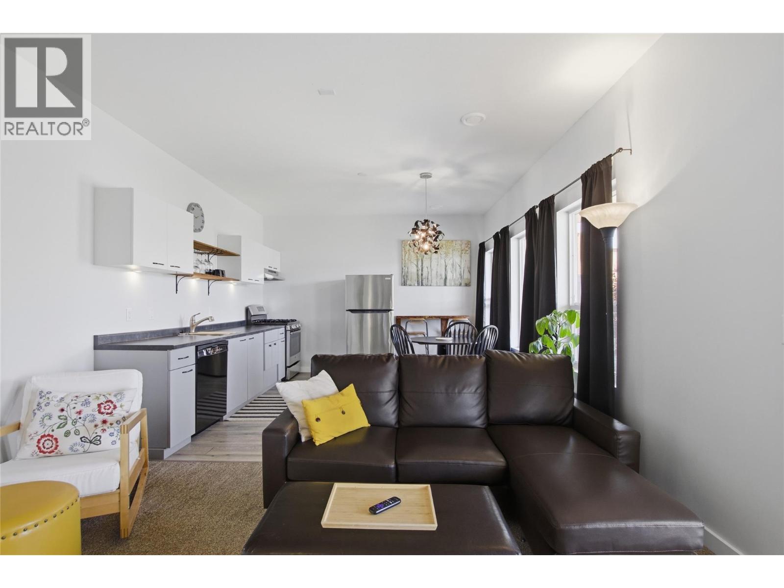 1014 Saddleback Court, Kamloops, British Columbia  V2B 0B9 - Photo 38 - 10389179