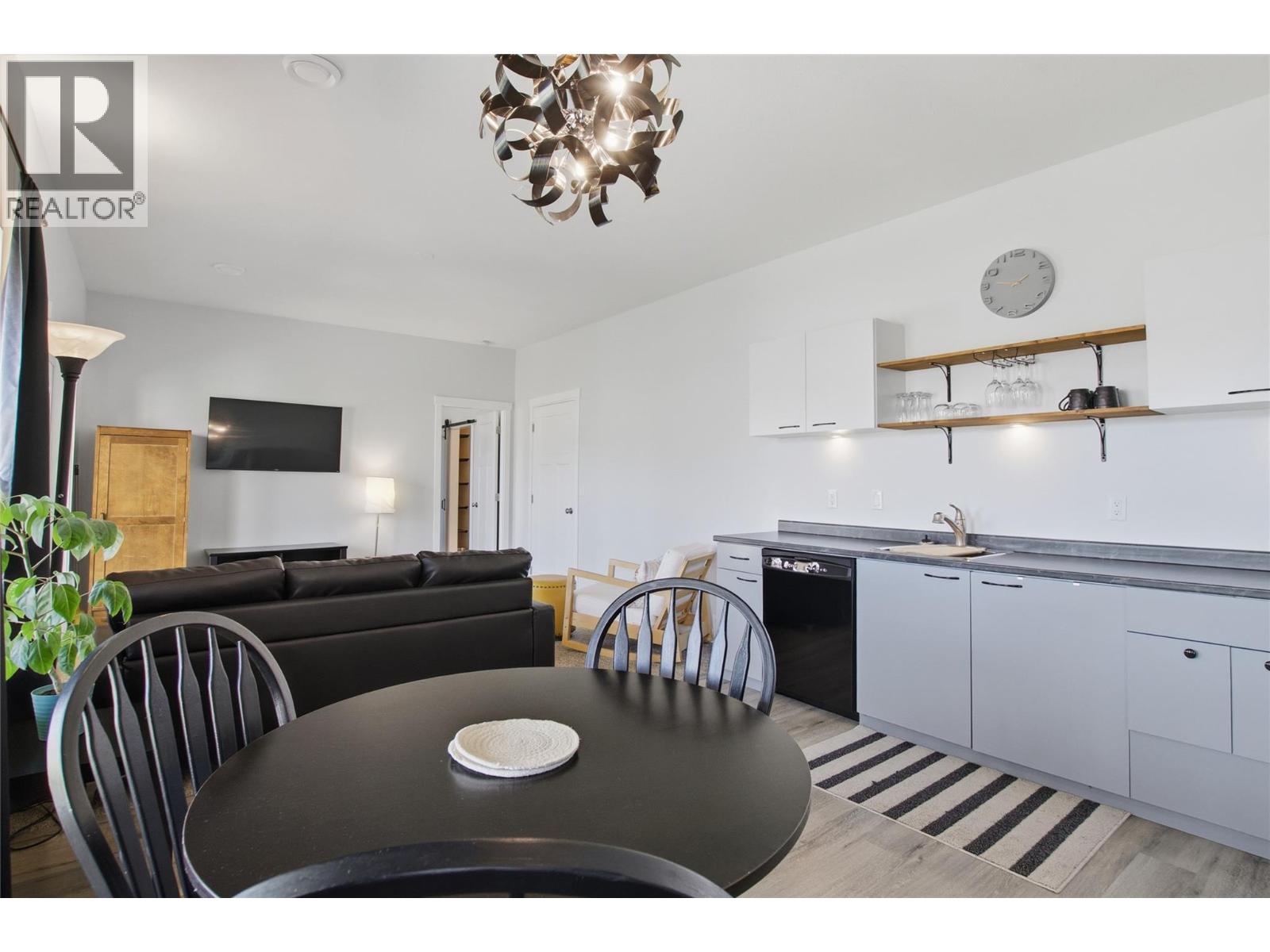 1014 Saddleback Court, Kamloops, British Columbia  V2B 0B9 - Photo 40 - 10389179