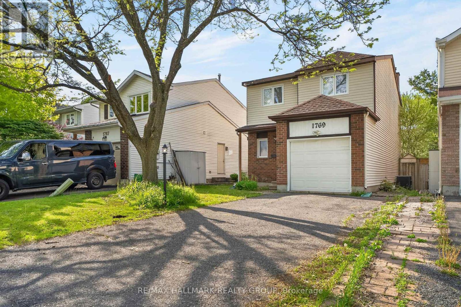 1769 Bromont Way, Ottawa, Ontario K1C 5K1 - Photo 2 - X13211662